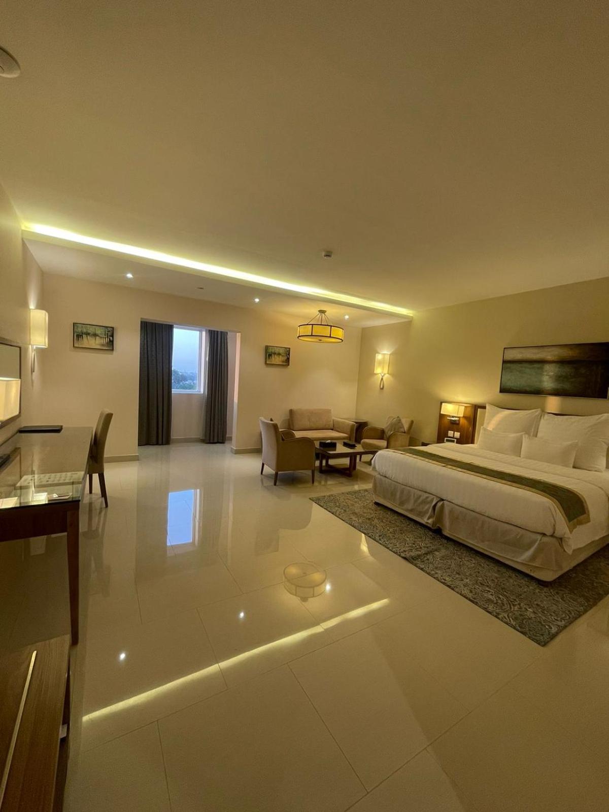 King Suite with View