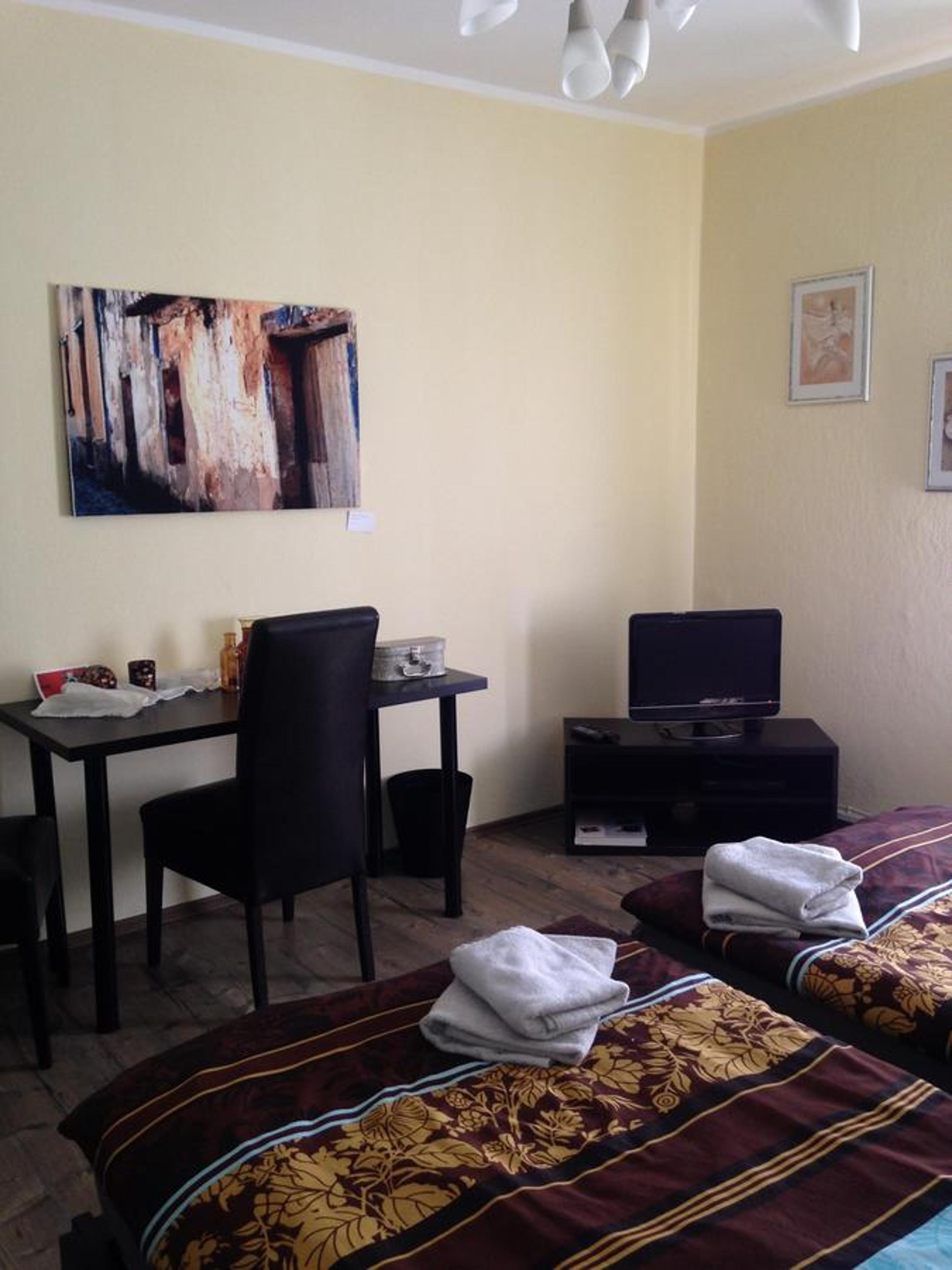 Double Room with Private External Bathroom photo 3