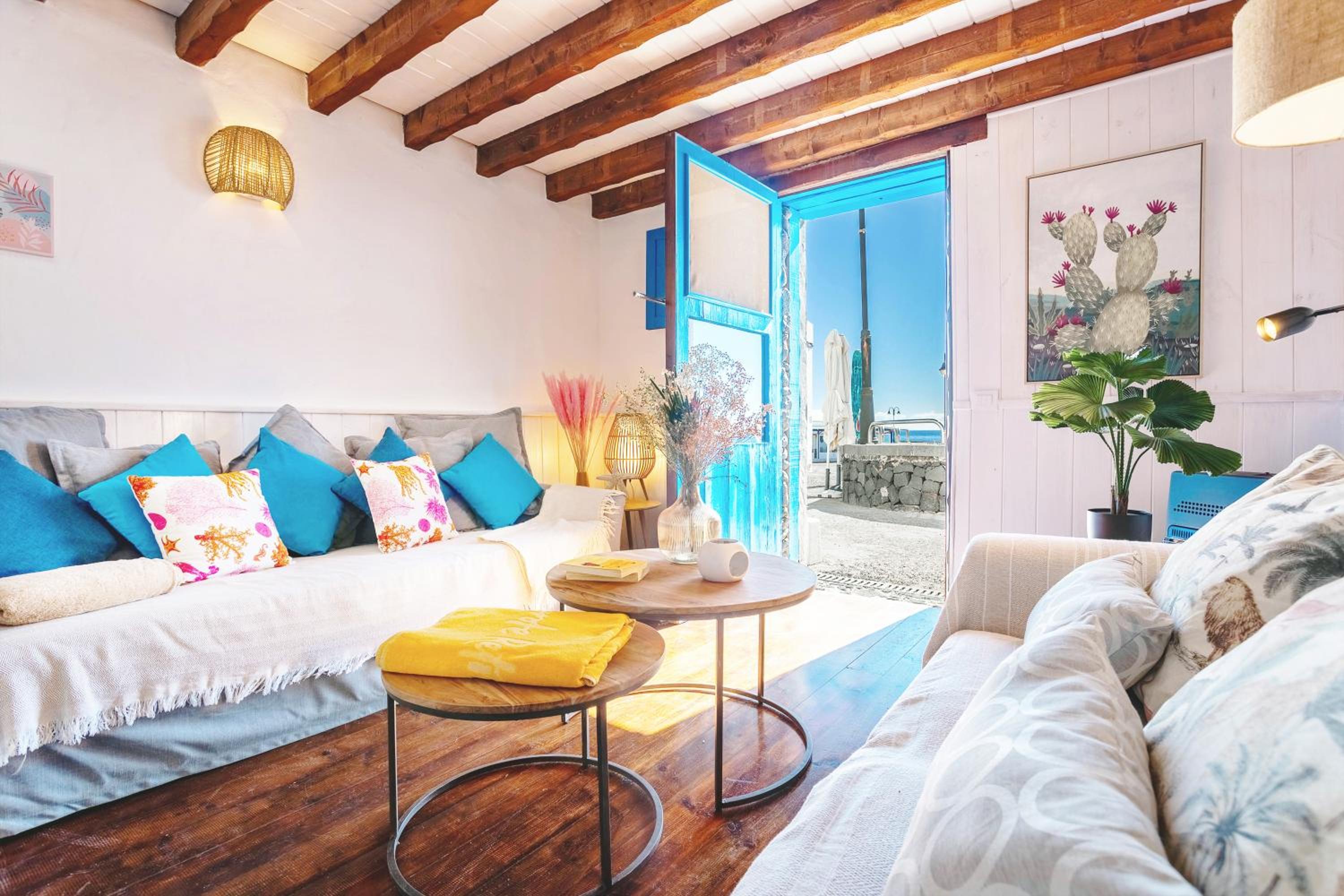 Apartment with Sea View photo 3