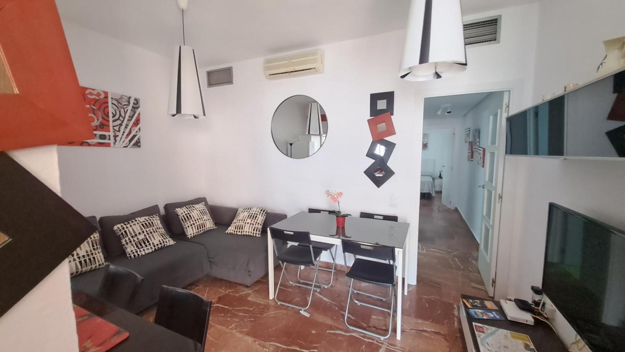 Two-Bedroom Apartment - Photo 7