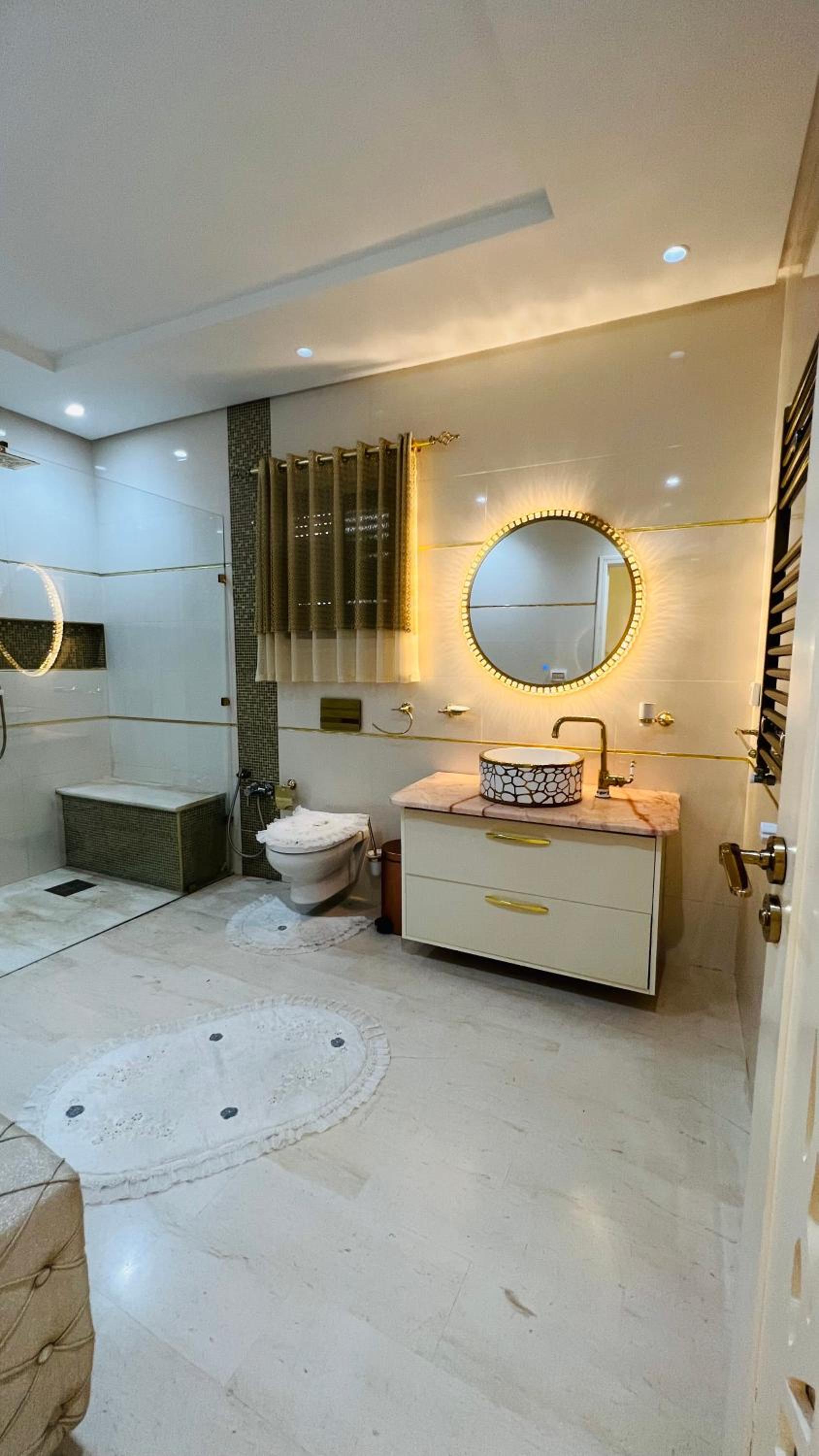 Two-Bedroom House photo 2