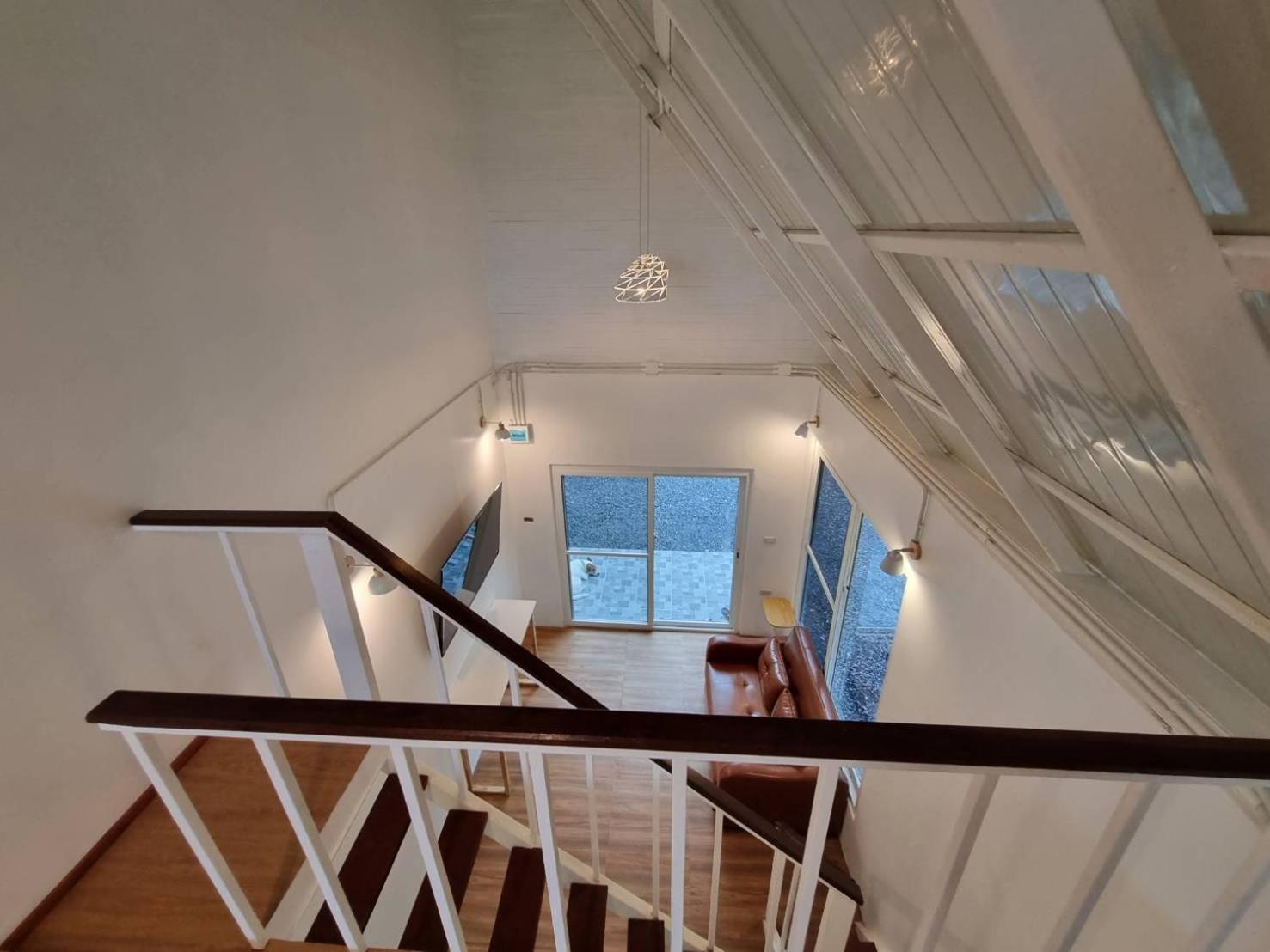 Twin Room with Mountain View - Photo 3