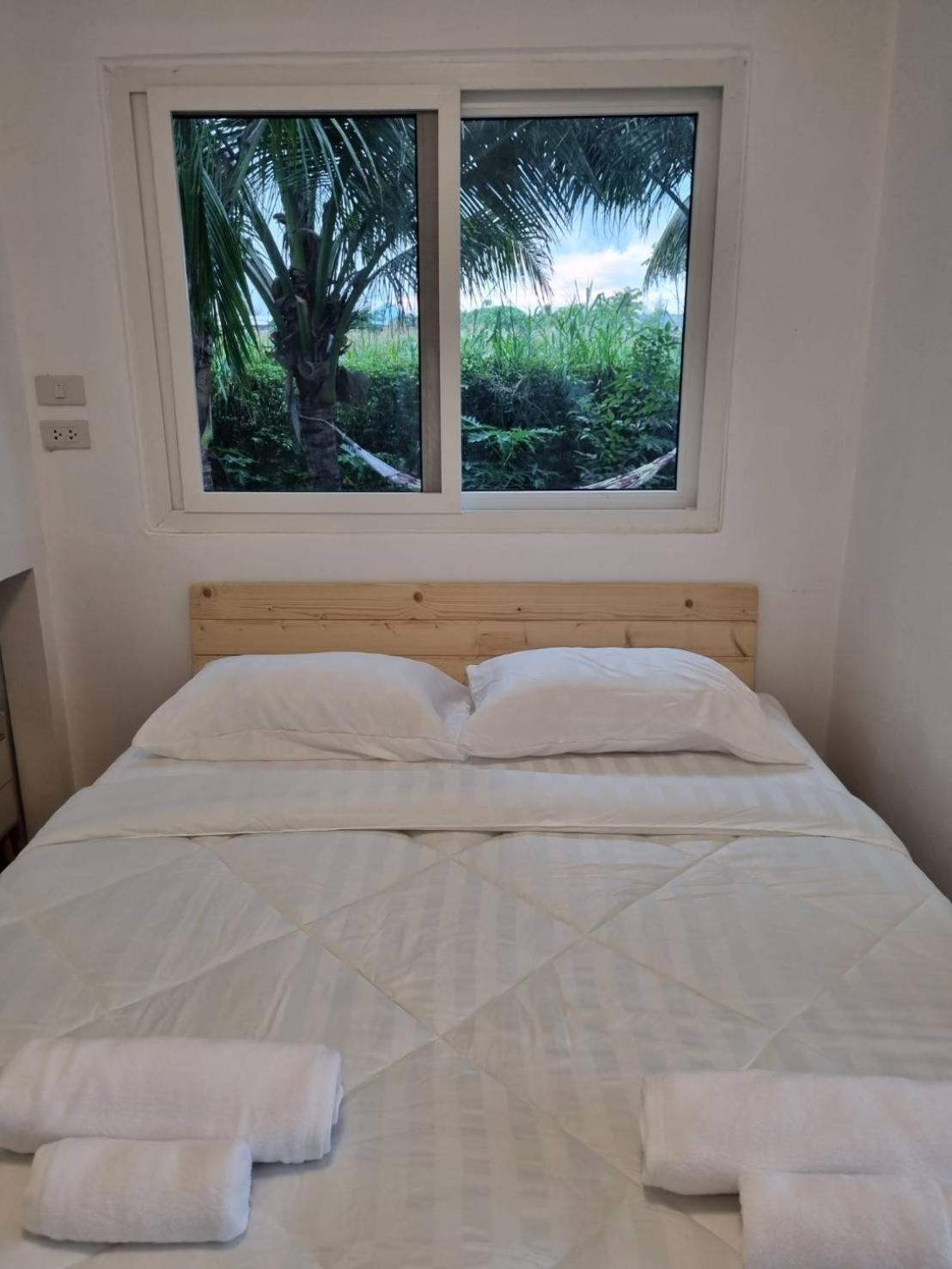 Twin Room with Mountain View - Photo 14