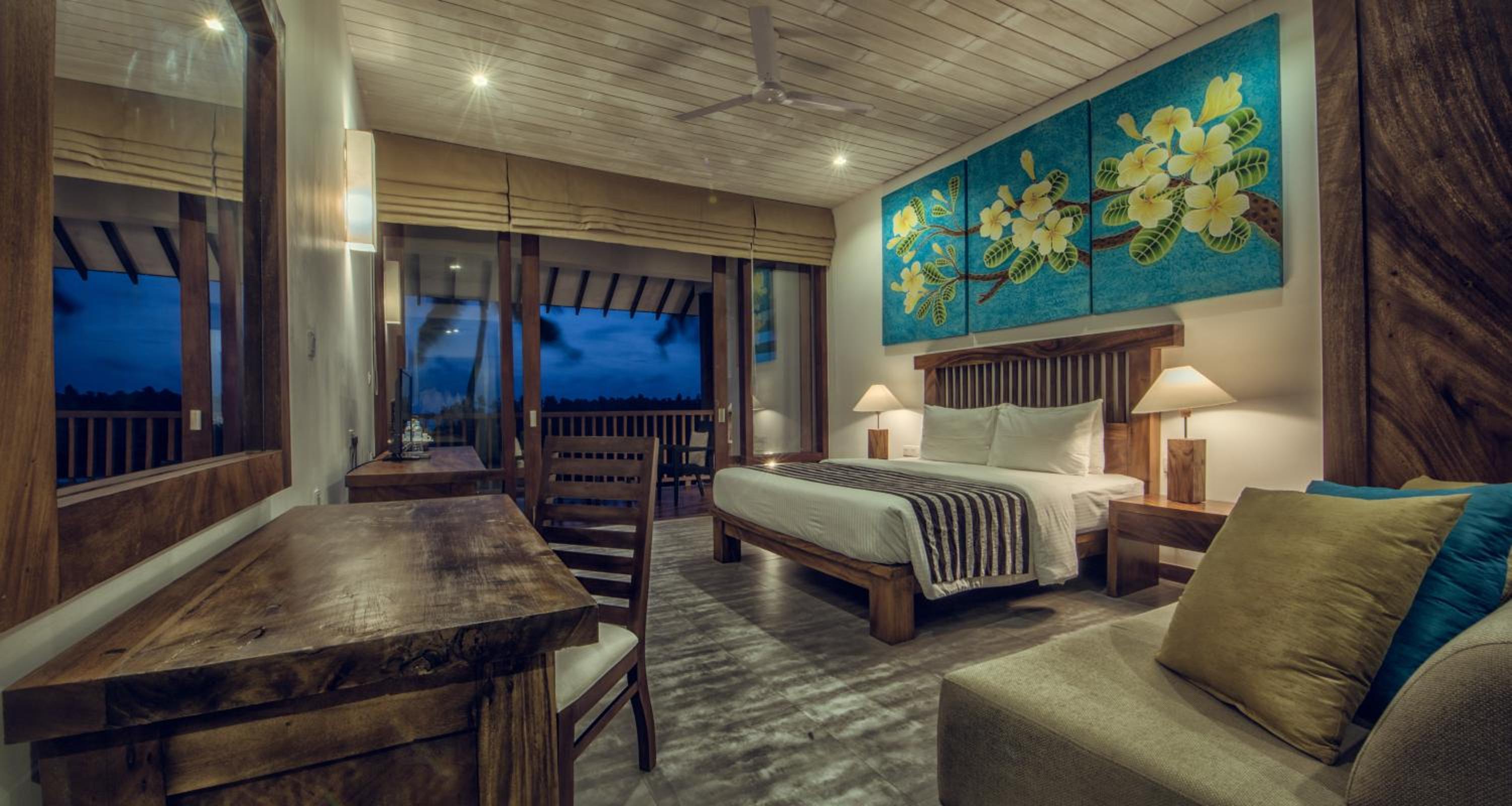Water Chalet (10% off on Food & Beverage) 