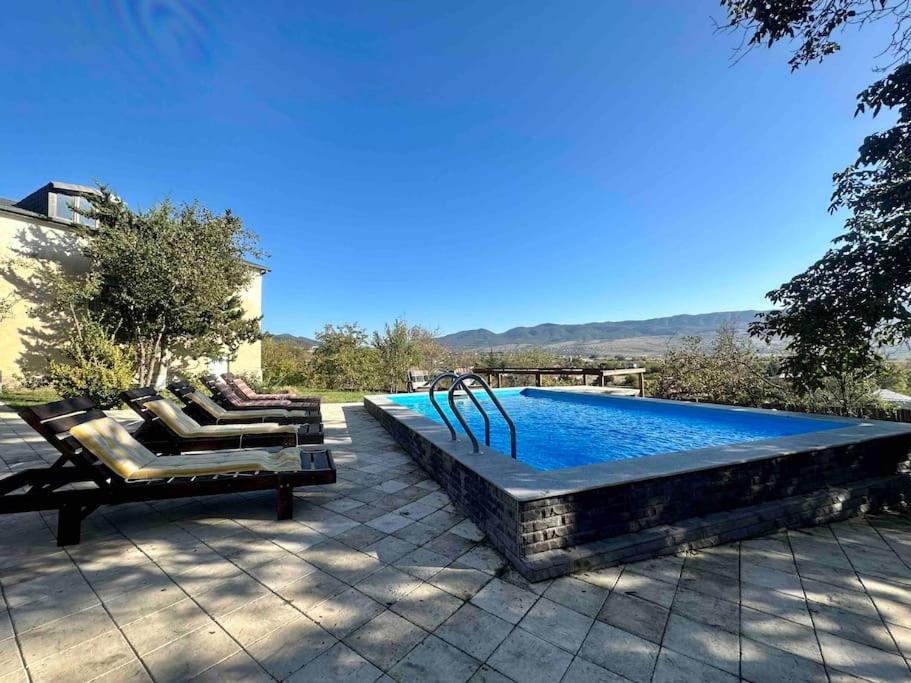 Three-Bedroom Villa photo 1