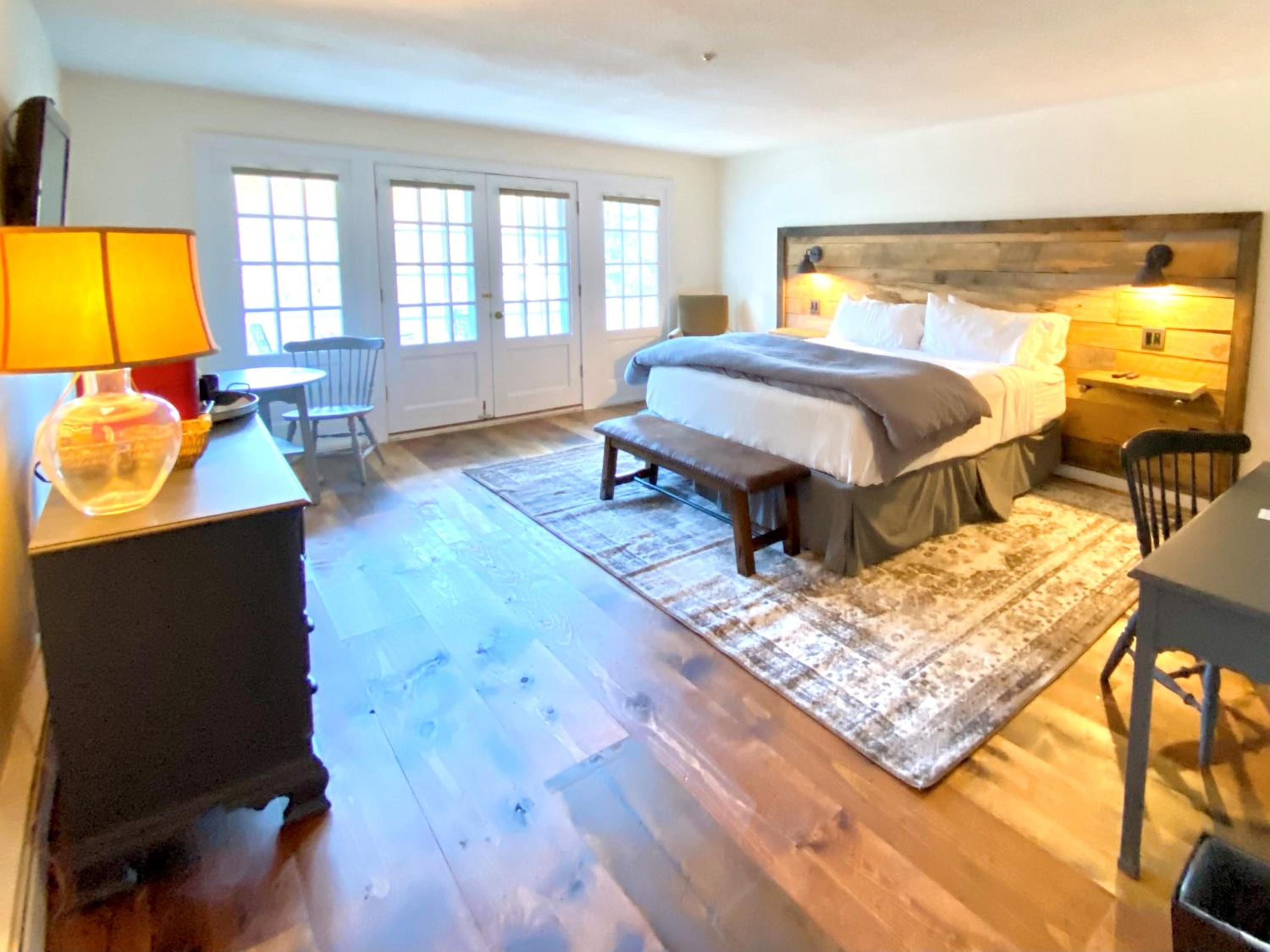 King Room with Balcony