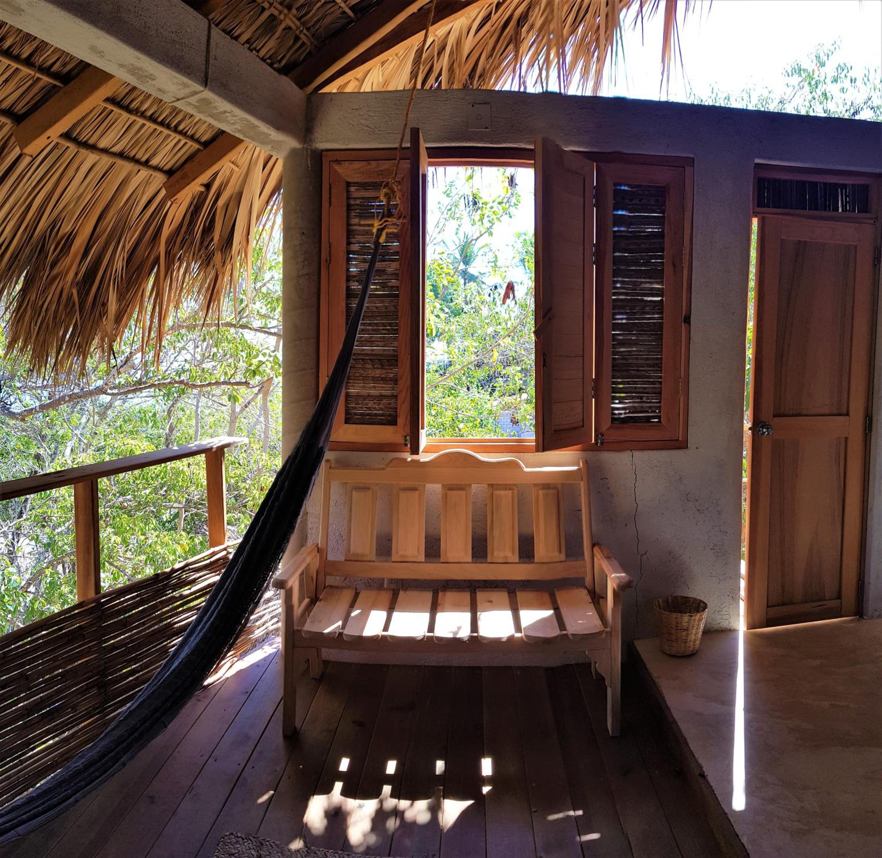 Deluxe Double Room with Balcony and Sea View - Photo 24