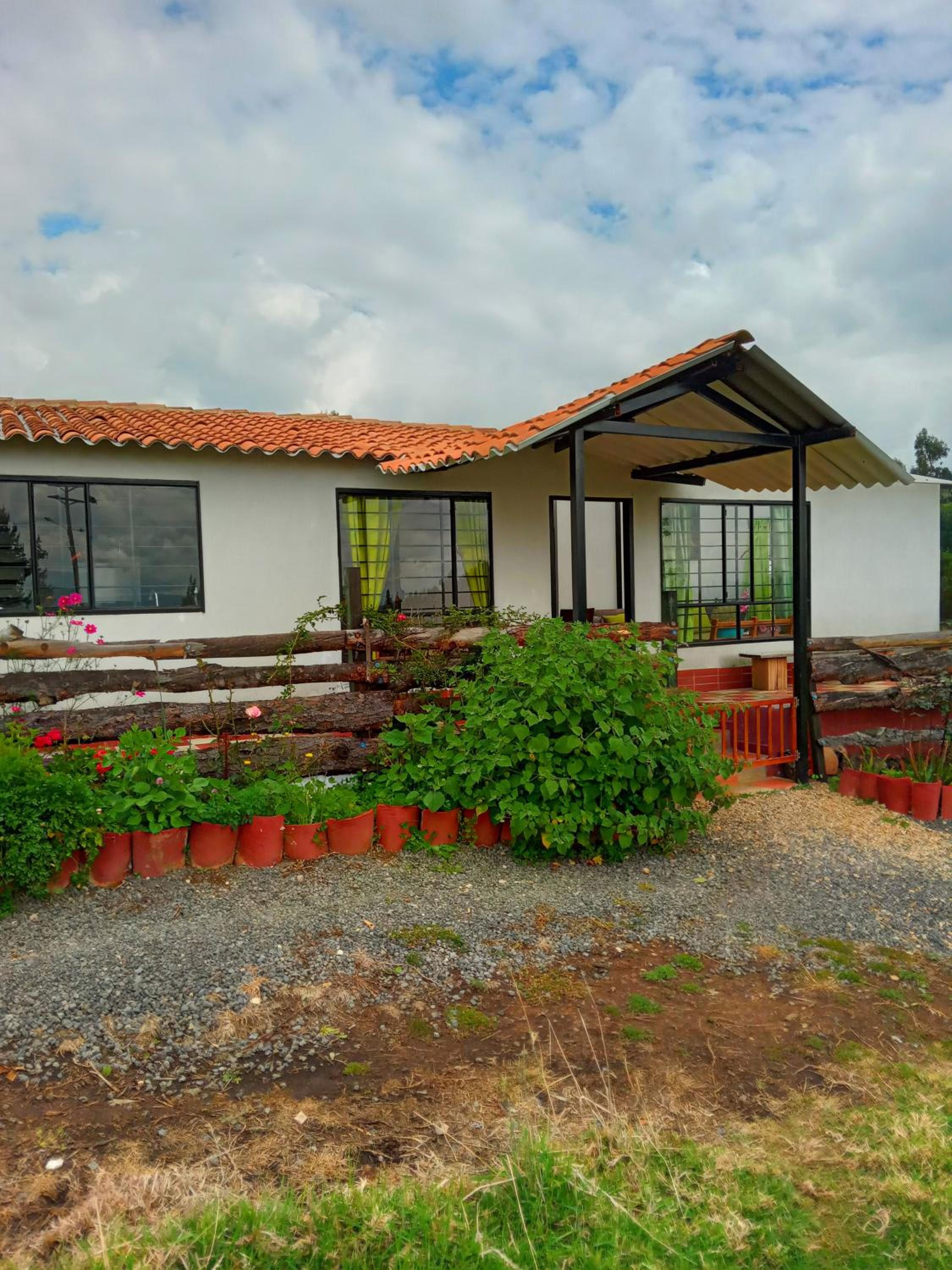 Two-Bedroom House photo 2