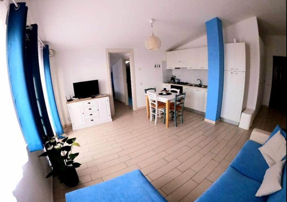One-Bedroom Apartment photo 3