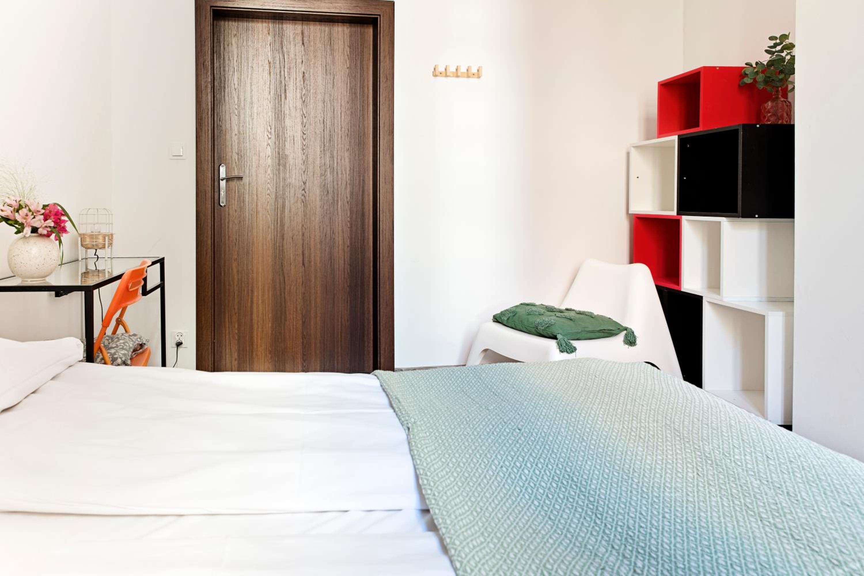 Double Room - Photo 5