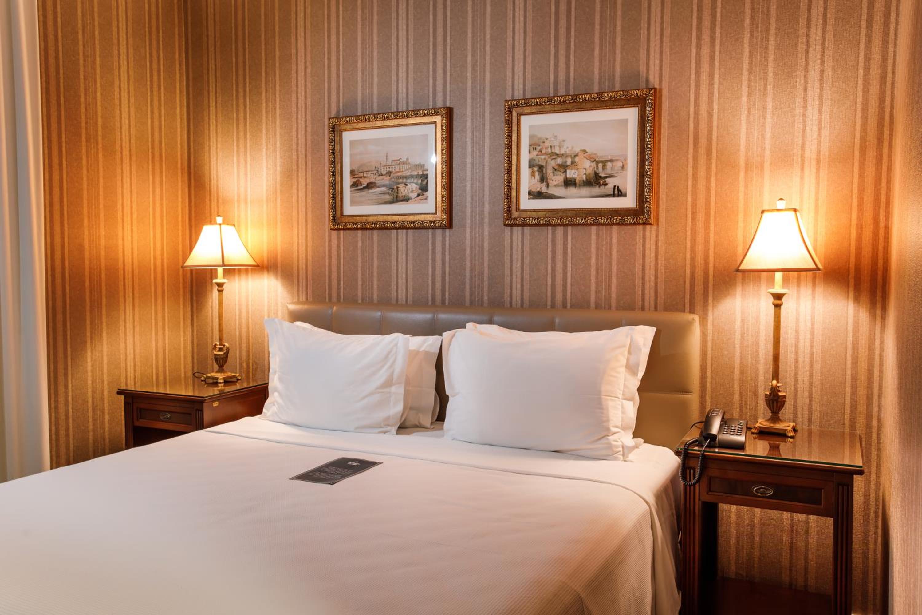Superior Queen Room photo 2