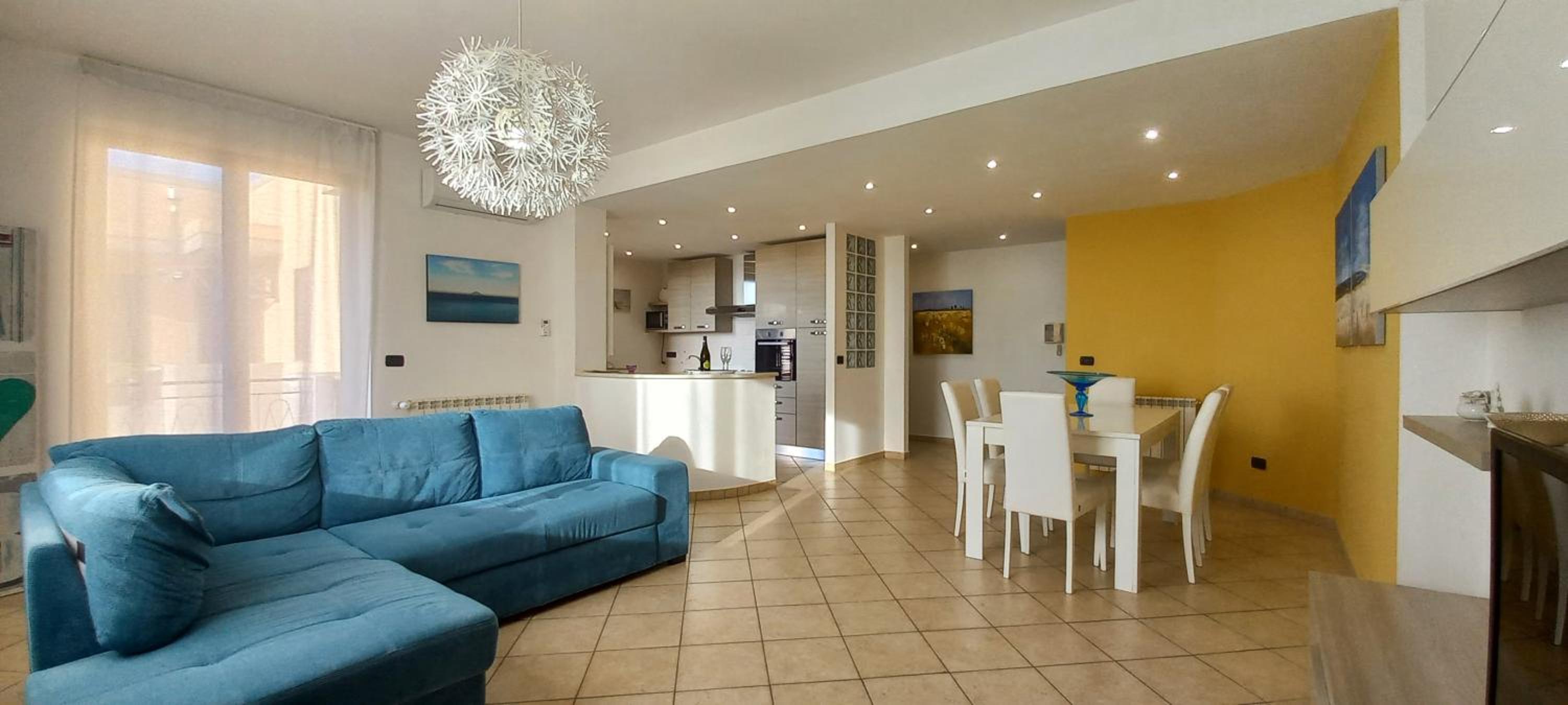 Three-Bedroom Apartment - Photo 35