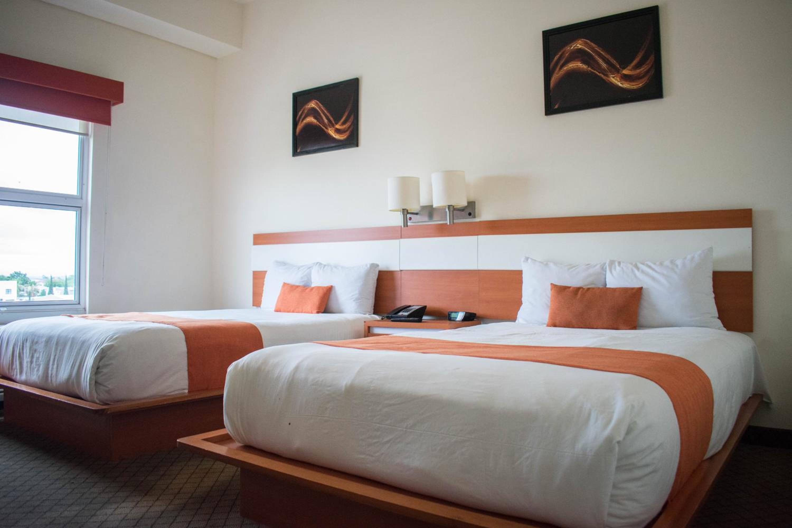 Twin Room - Photo 1