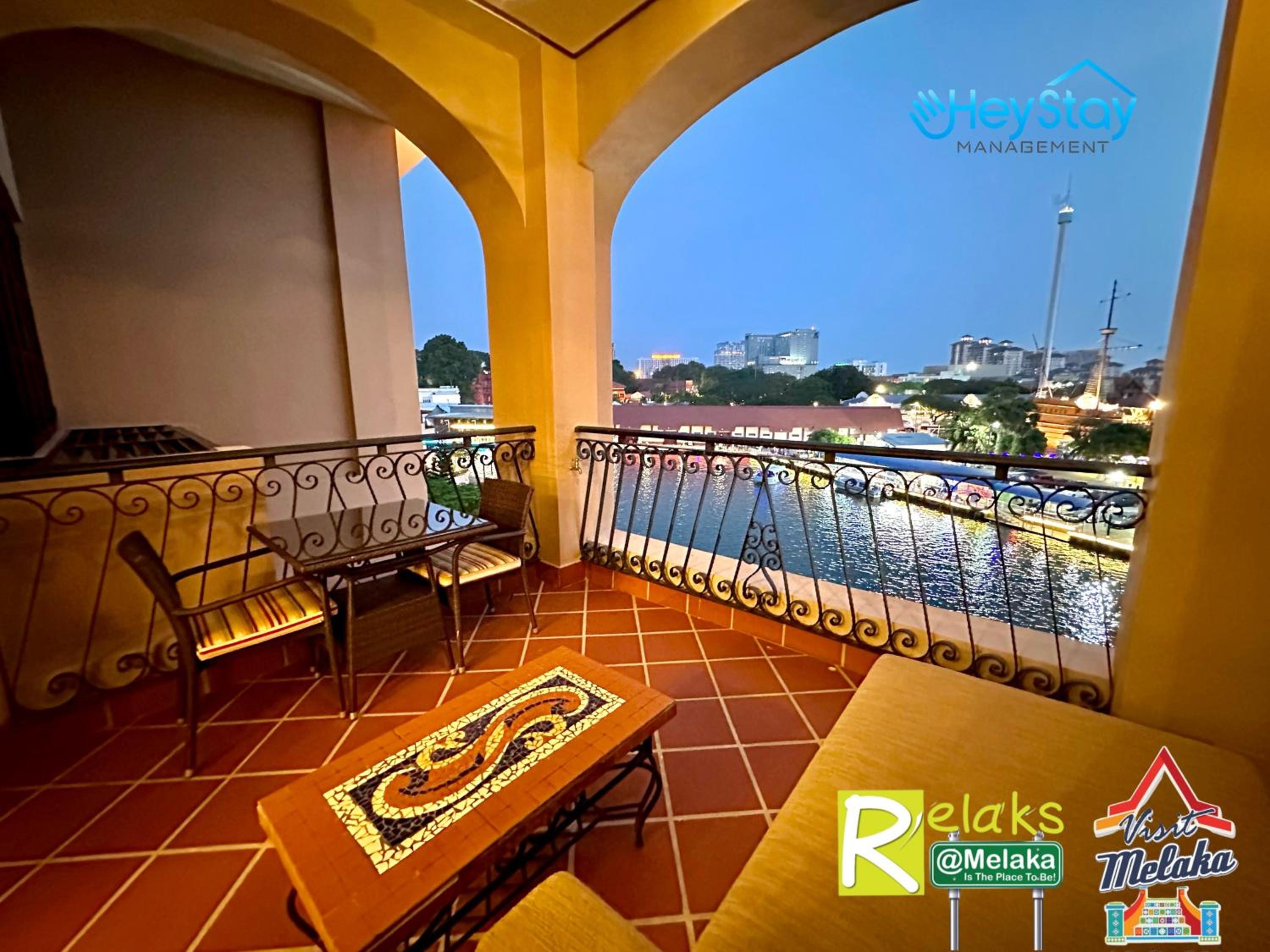 Apartment with Sea View - Photo 37