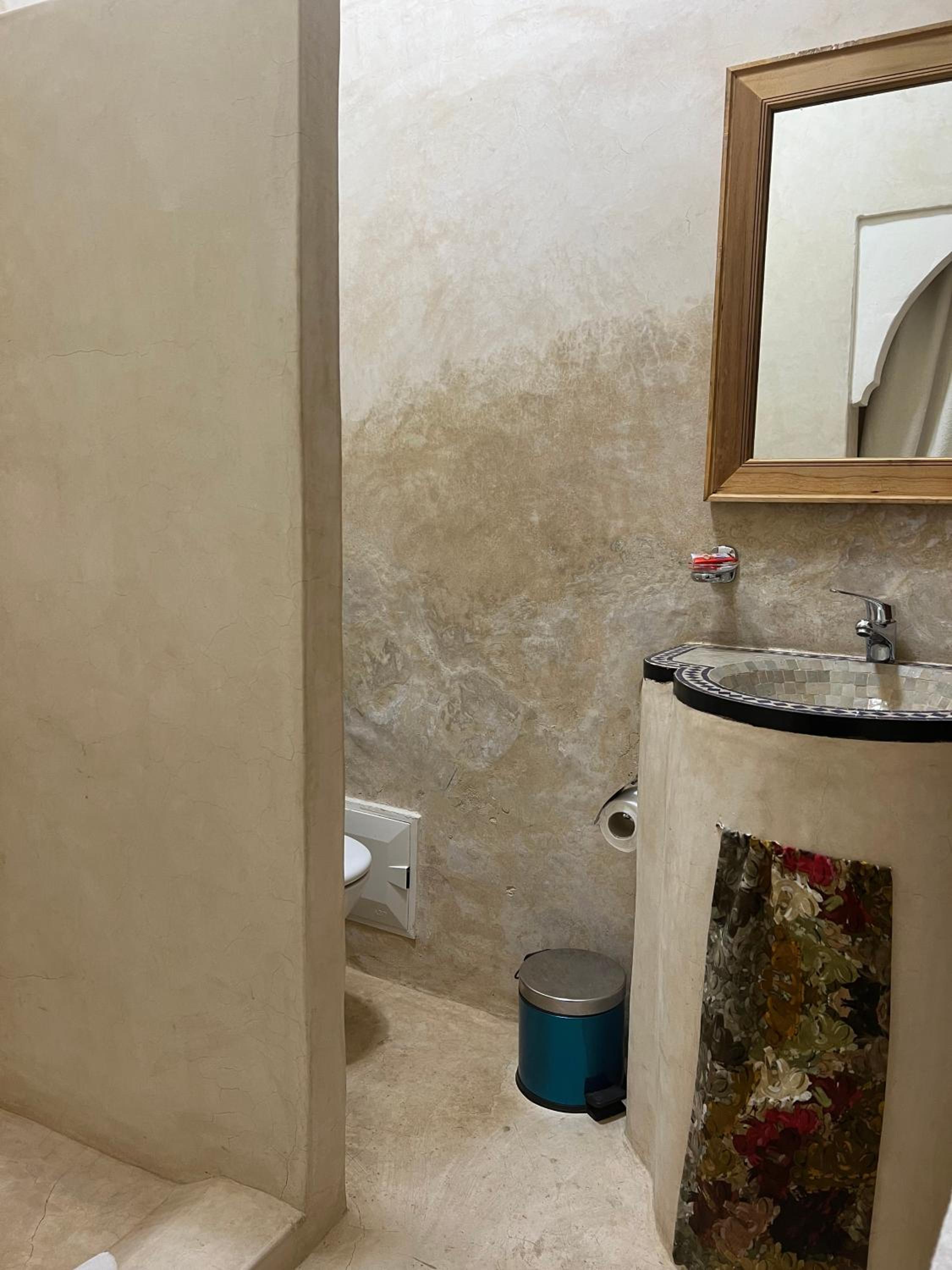 Double Room - Photo 2