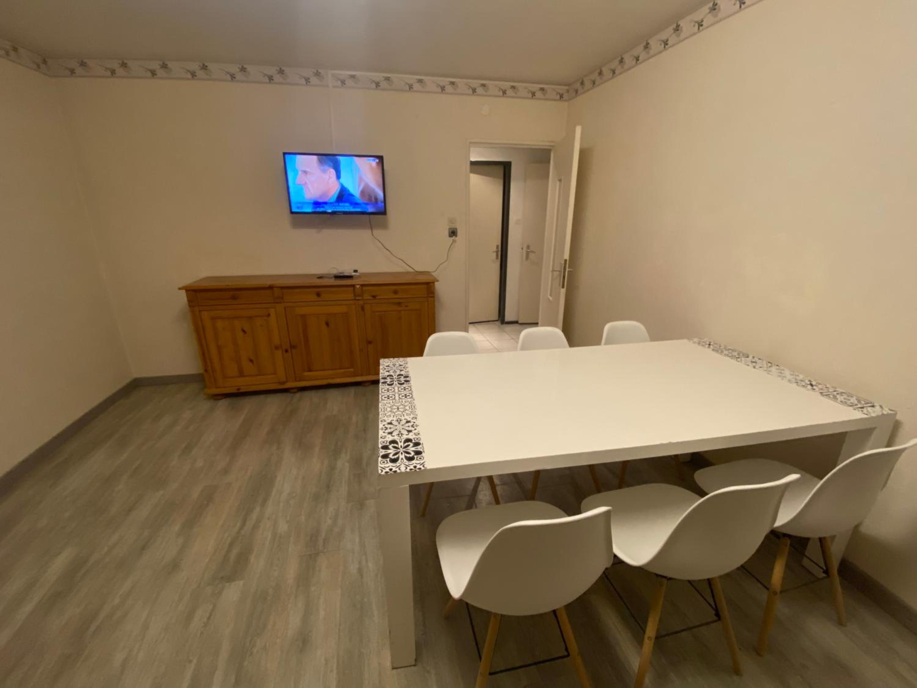 Apartment with Sauna photo 3