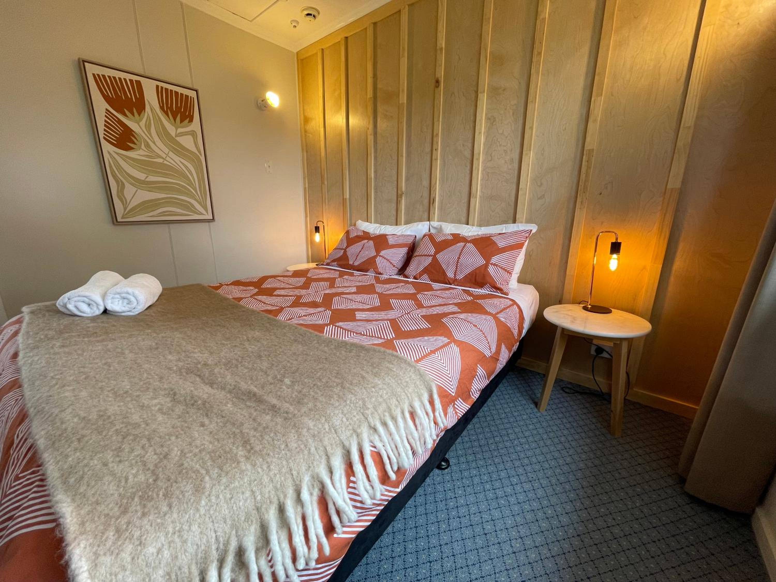 Standard Double Room with Shared Bathroom photo 2