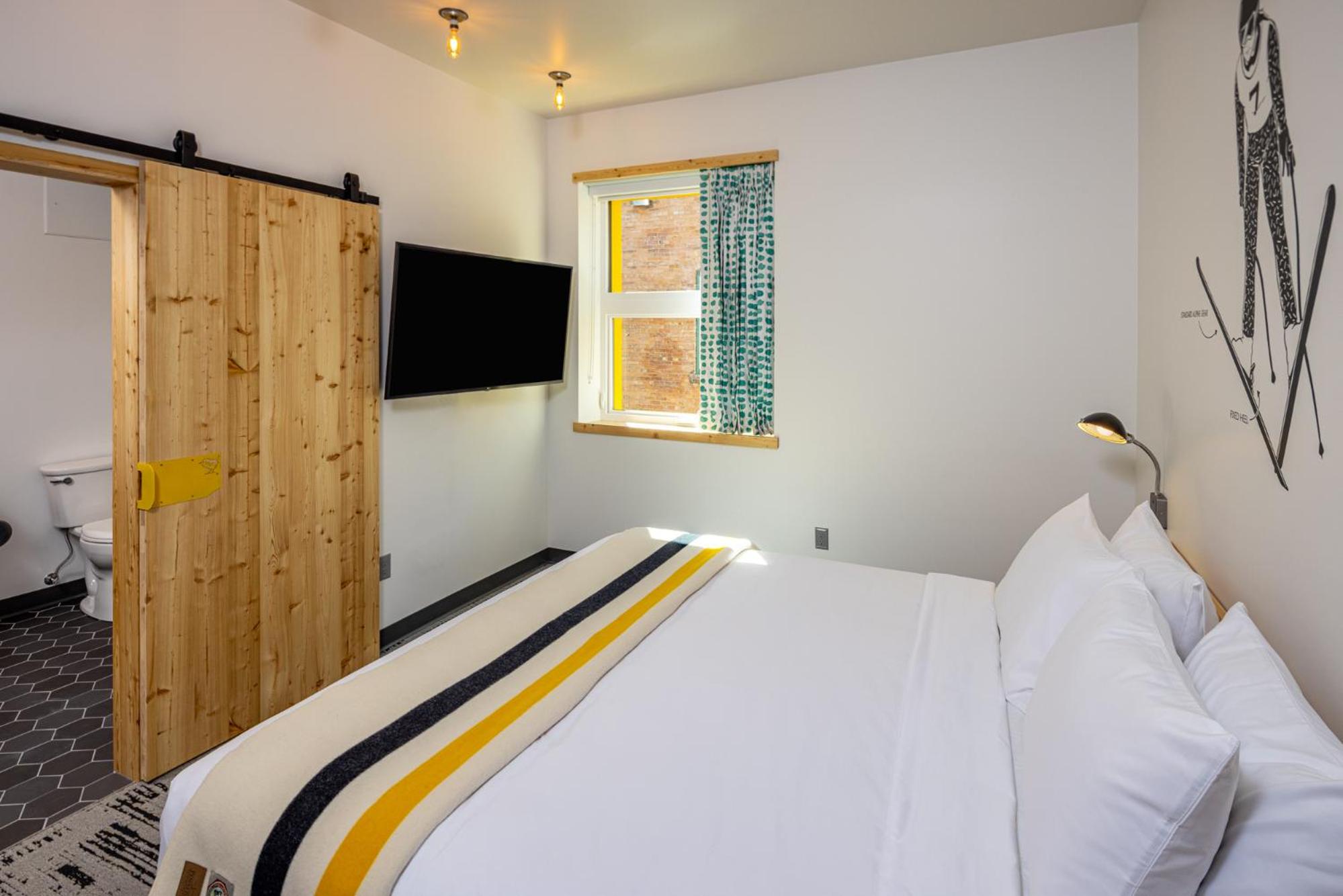 Ridgeline Suite - Photo 1