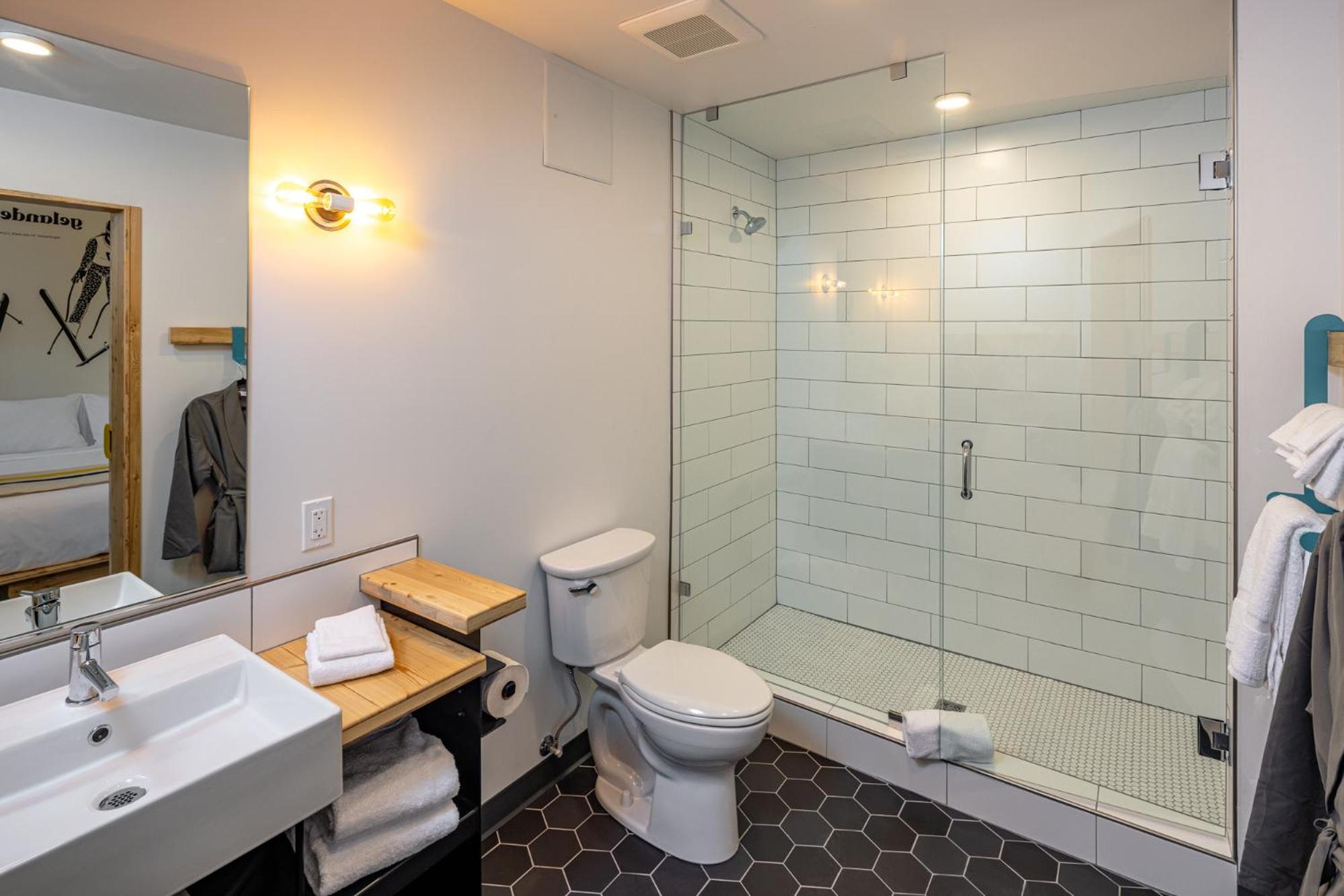 Ridgeline Suite - Photo 2