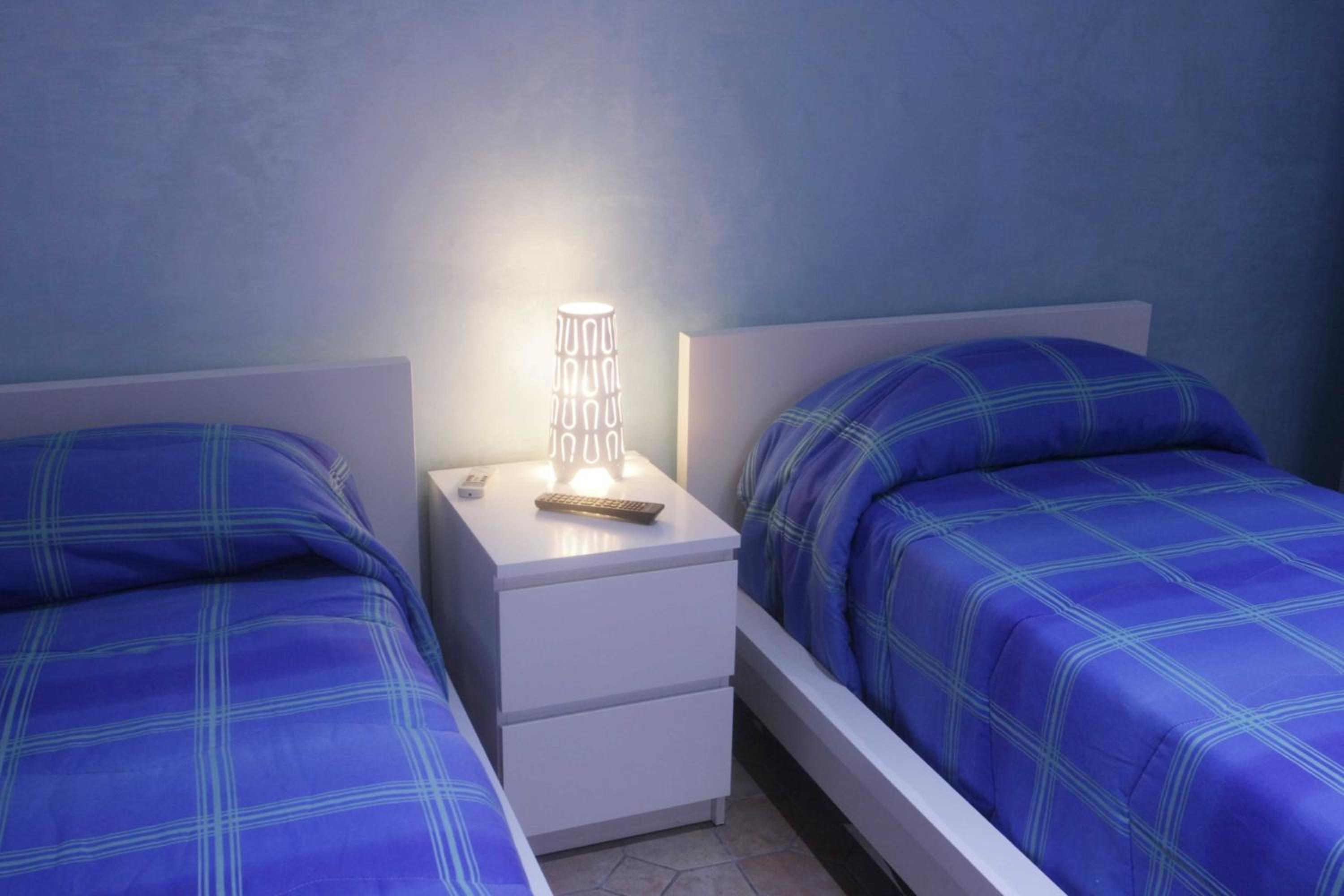 Double or Twin Room with Balcony - Photo 20