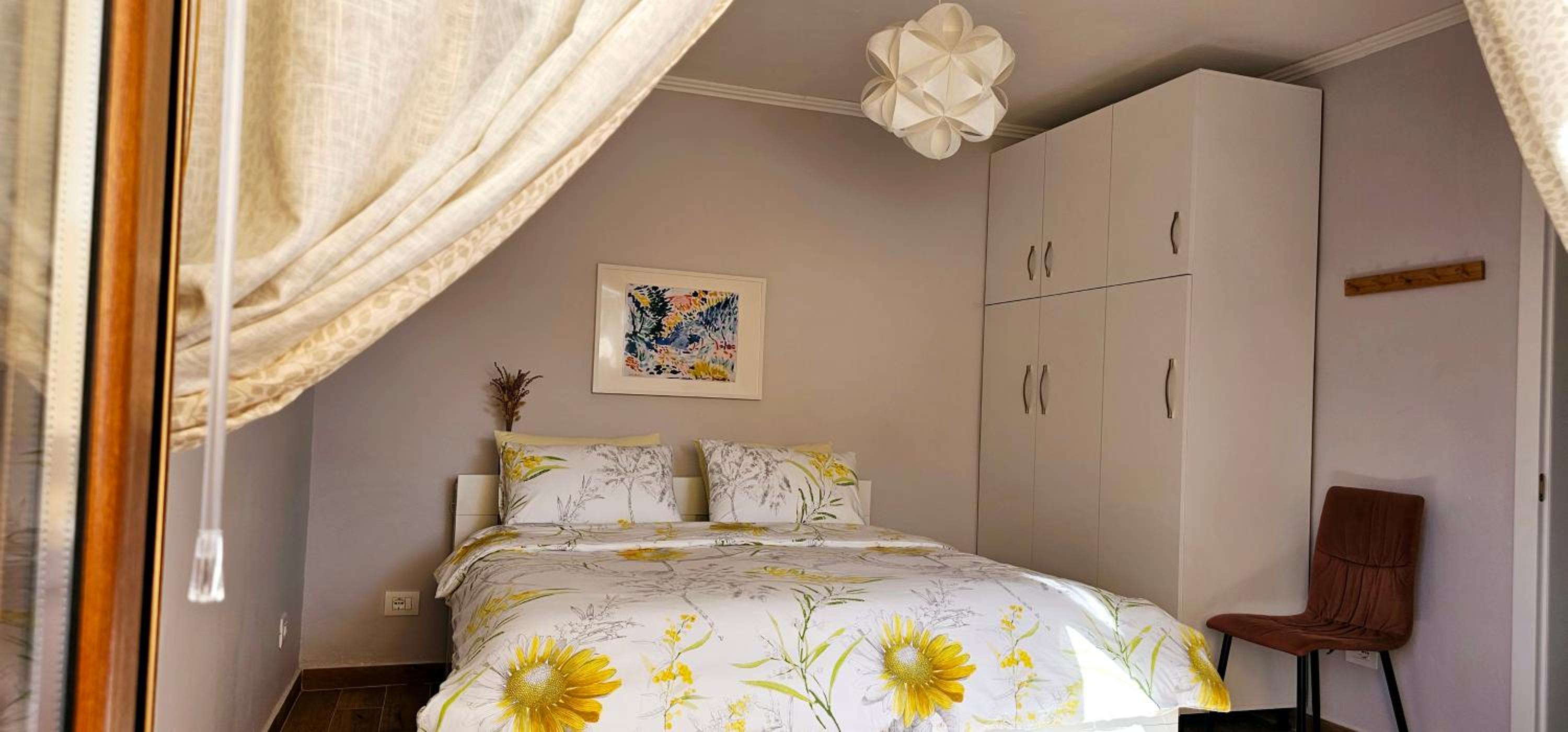 One-Bedroom Apartment with Balcony
