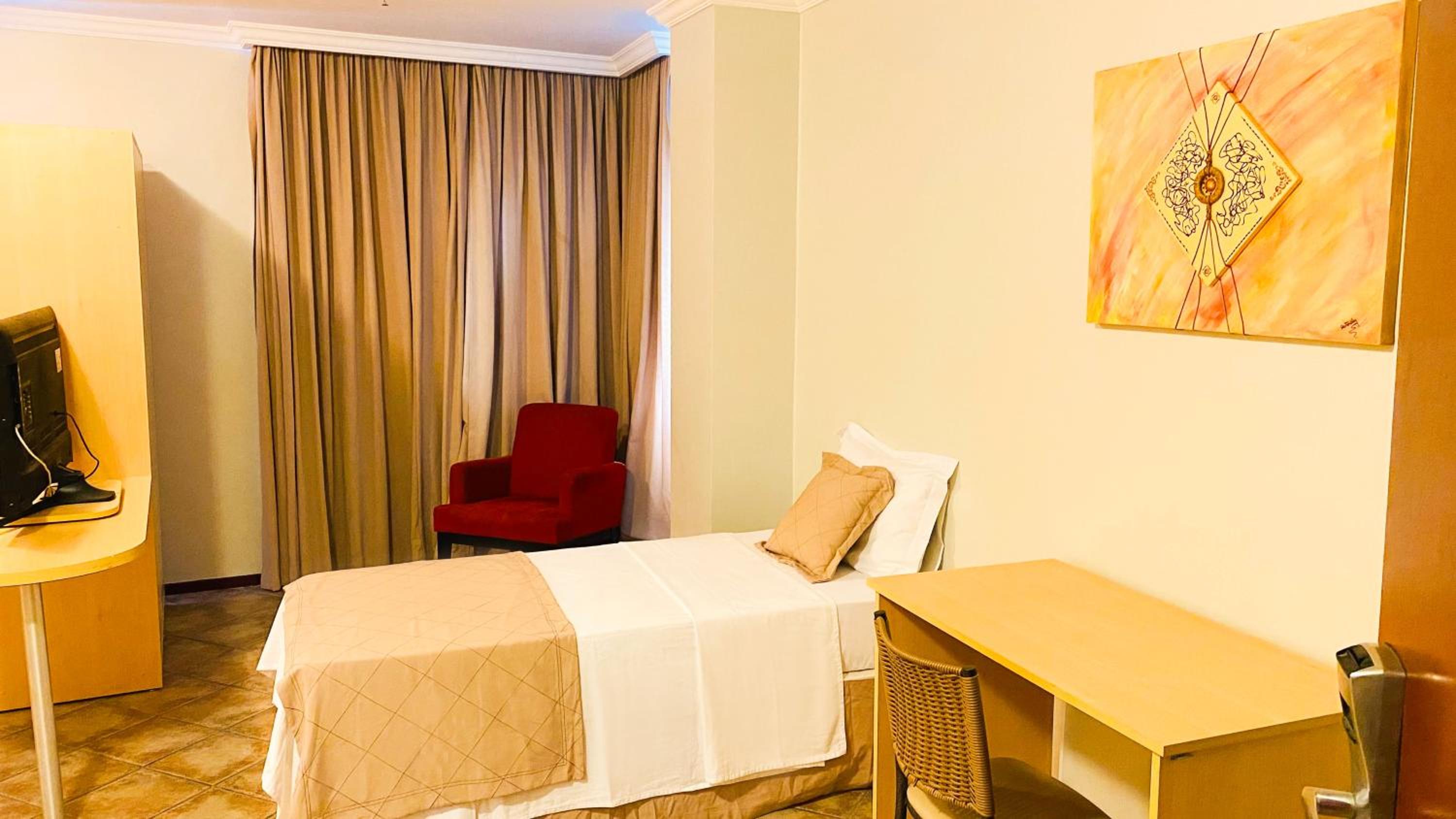 Deluxe Double Room With Side Sea View photo 2