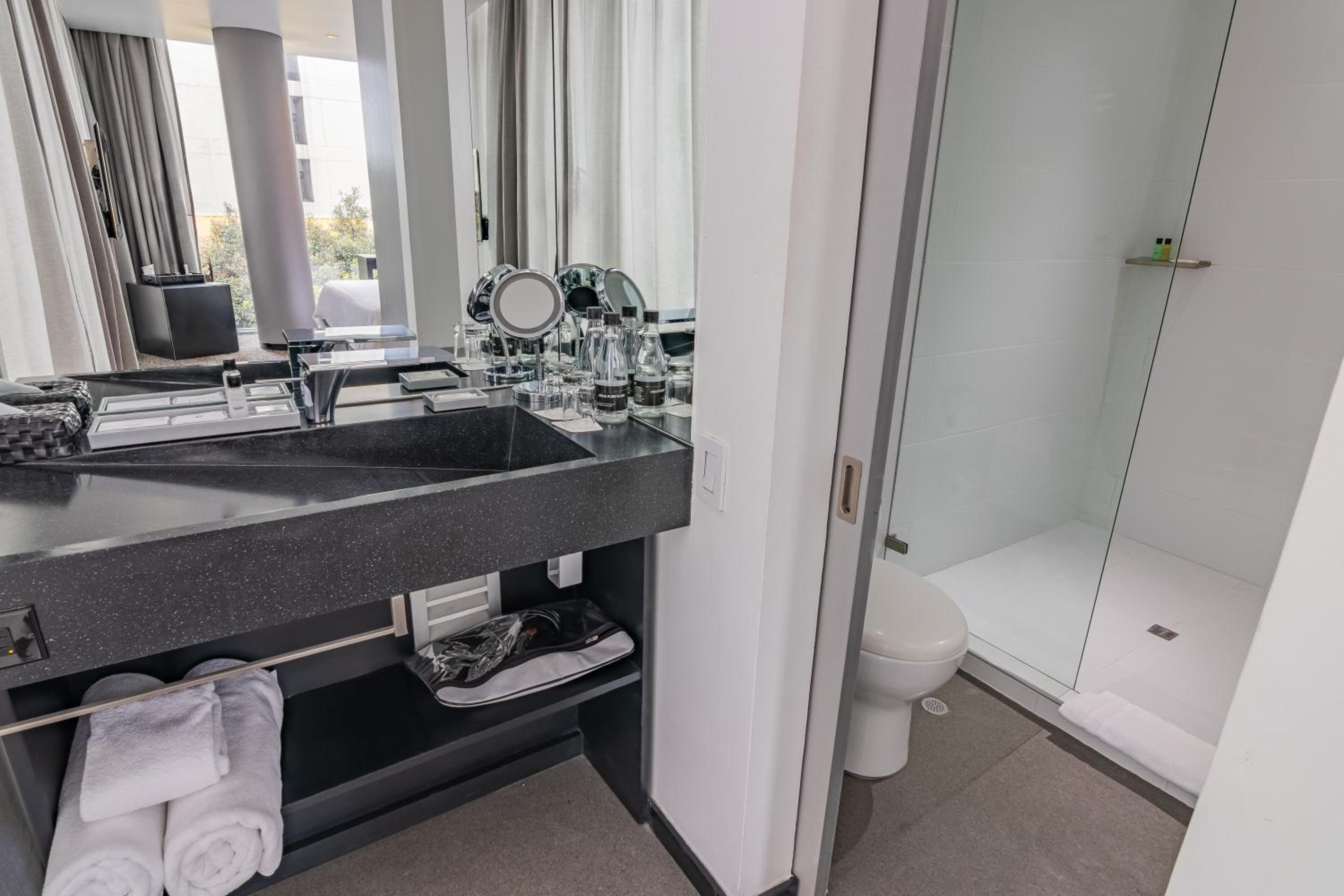 Deluxe Double Room  - Photo 8