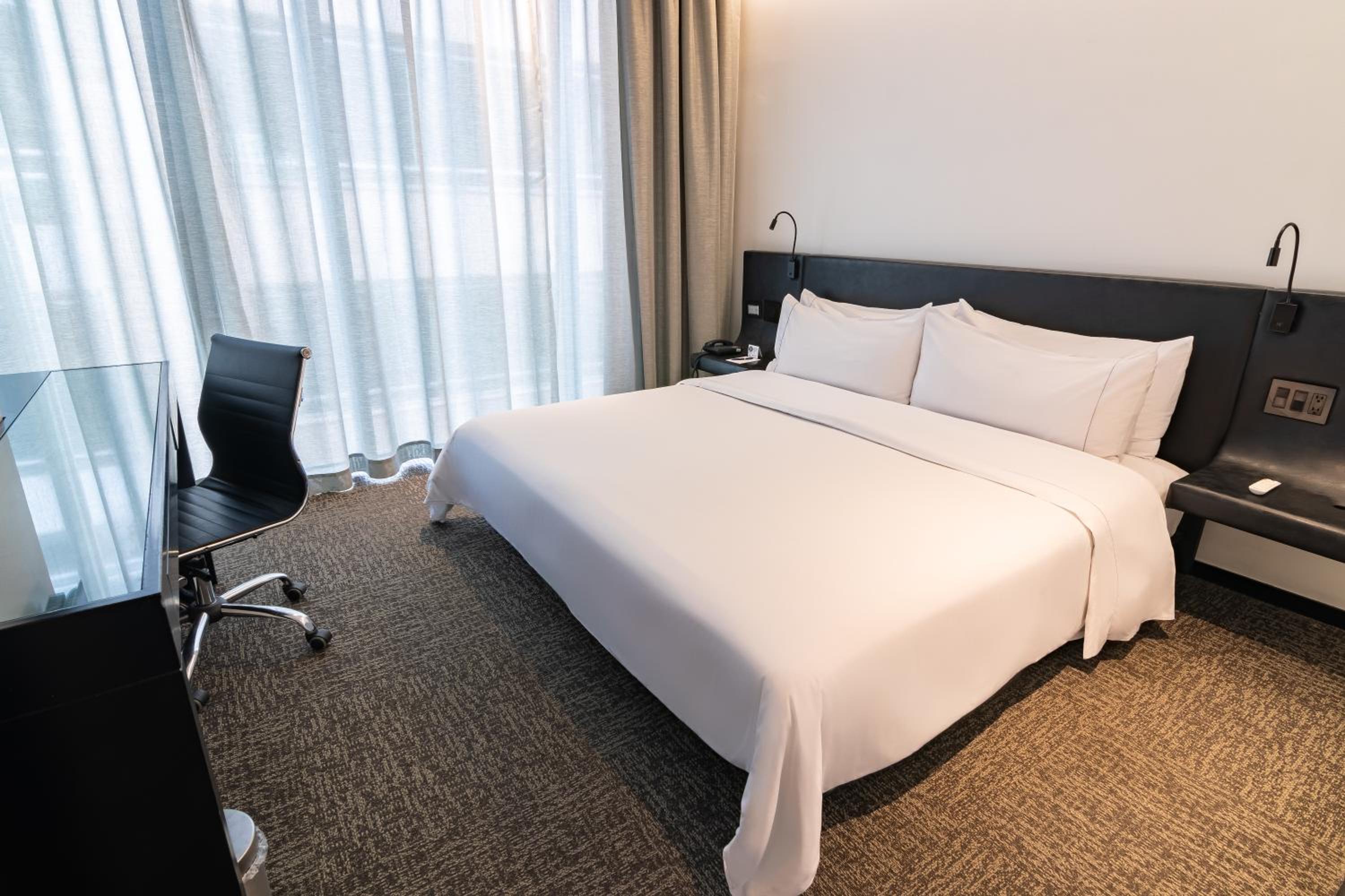 Standard Double Room (King size bed) - Photo 2