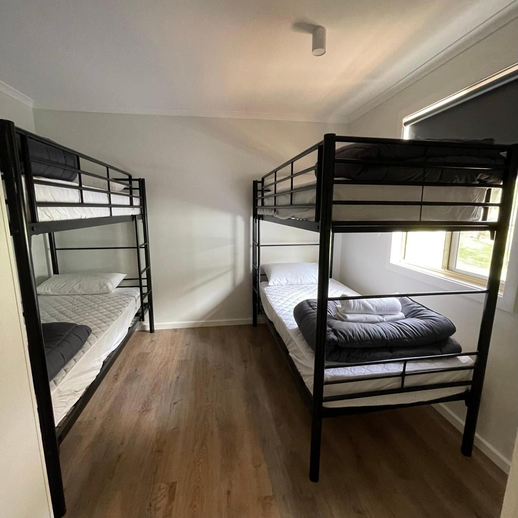 Jabiru Two Bedroom Cabin