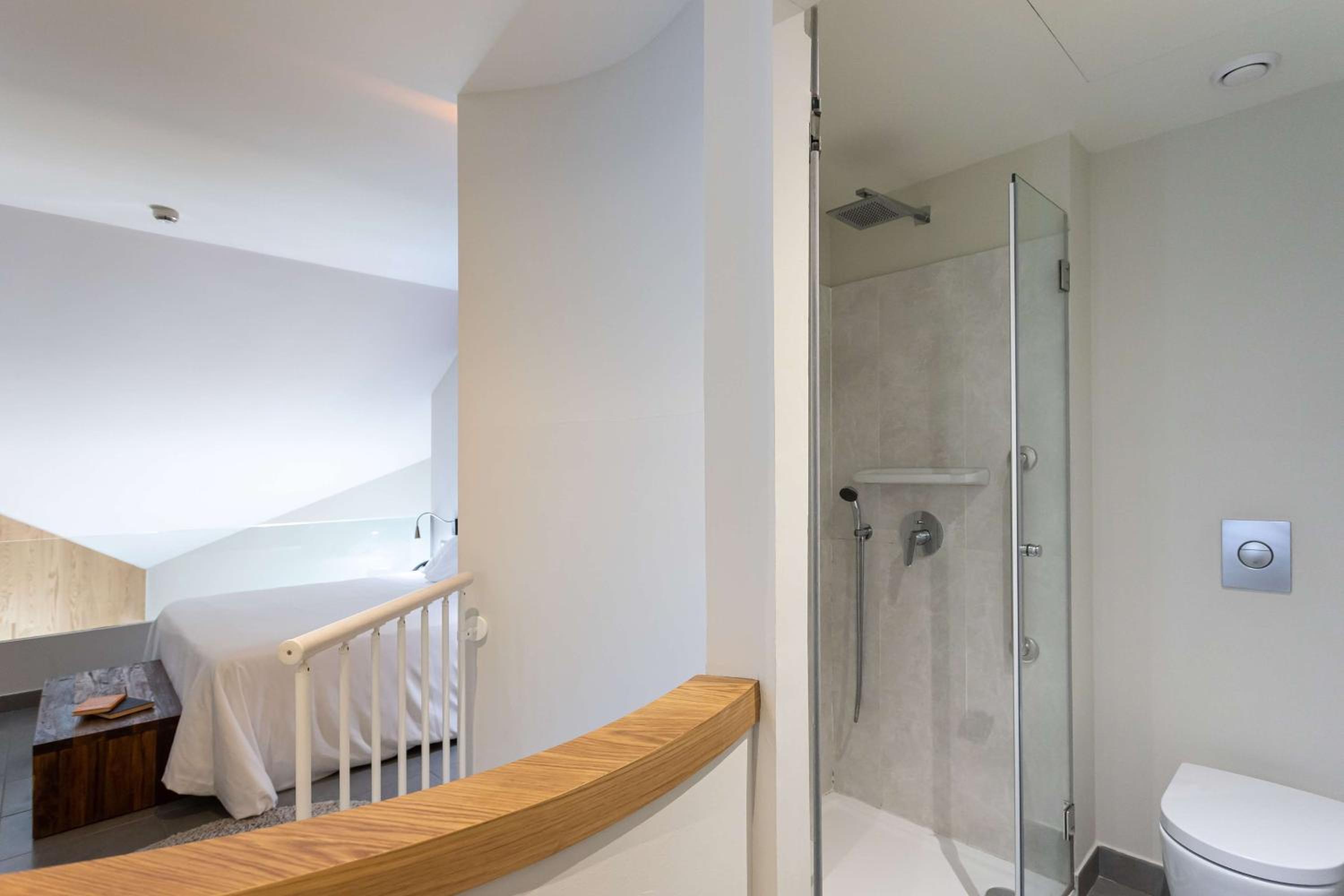 Duplex King Suite with Sea View - Photo 13