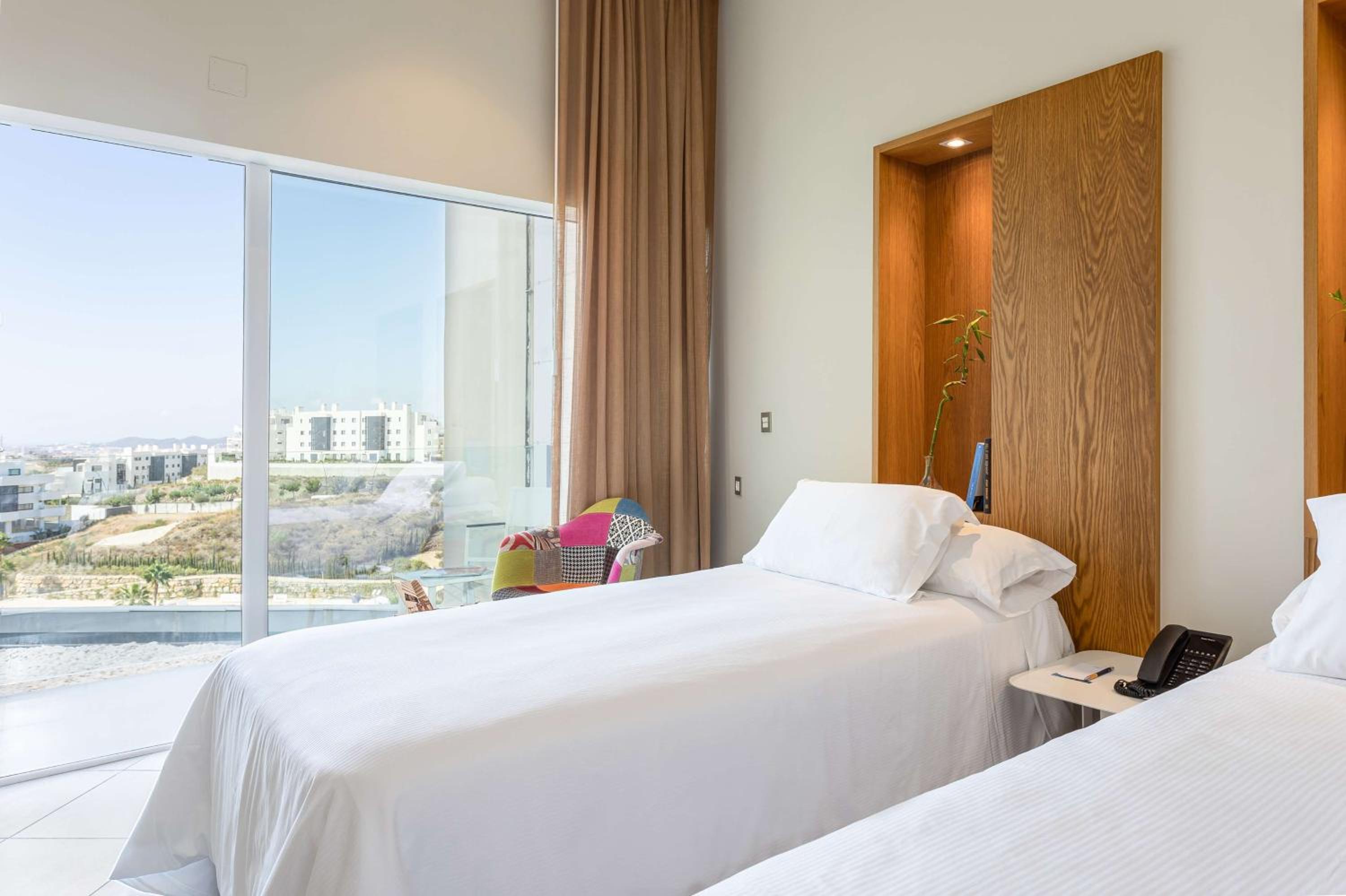 Twin Room - Photo 4