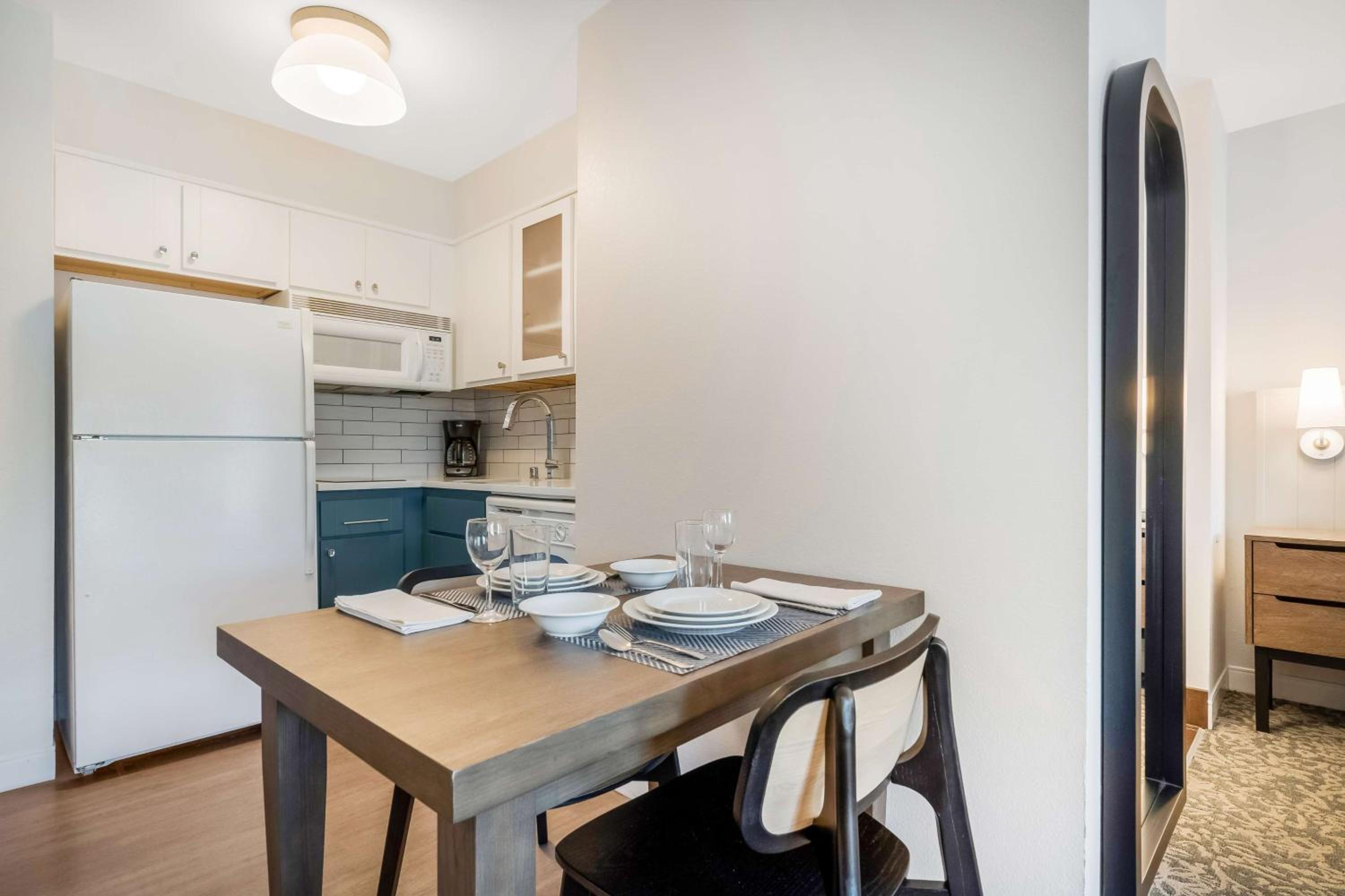 Studio King Suite photo 2