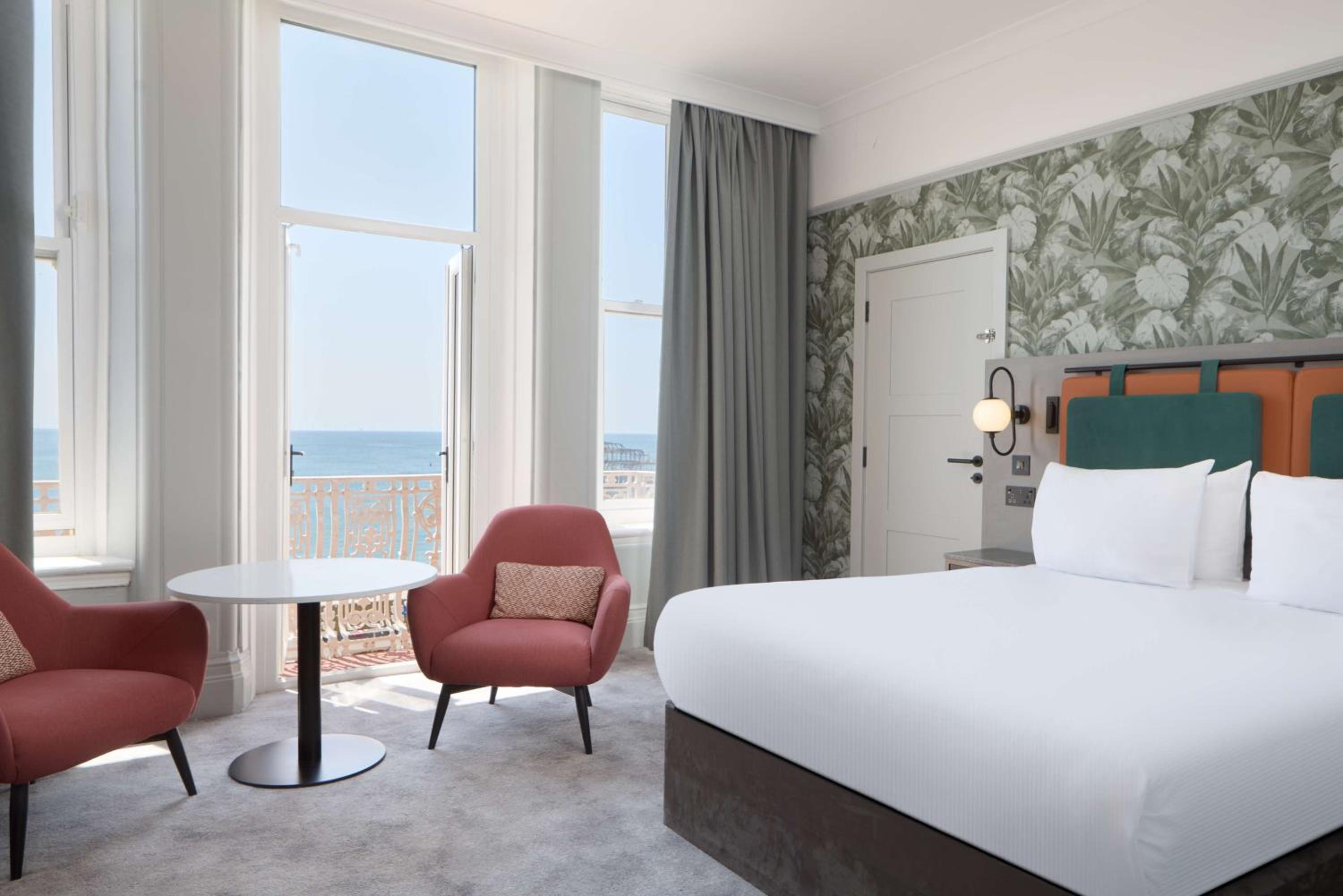 Queen Superior Room with Sea View and Balcony photo 3