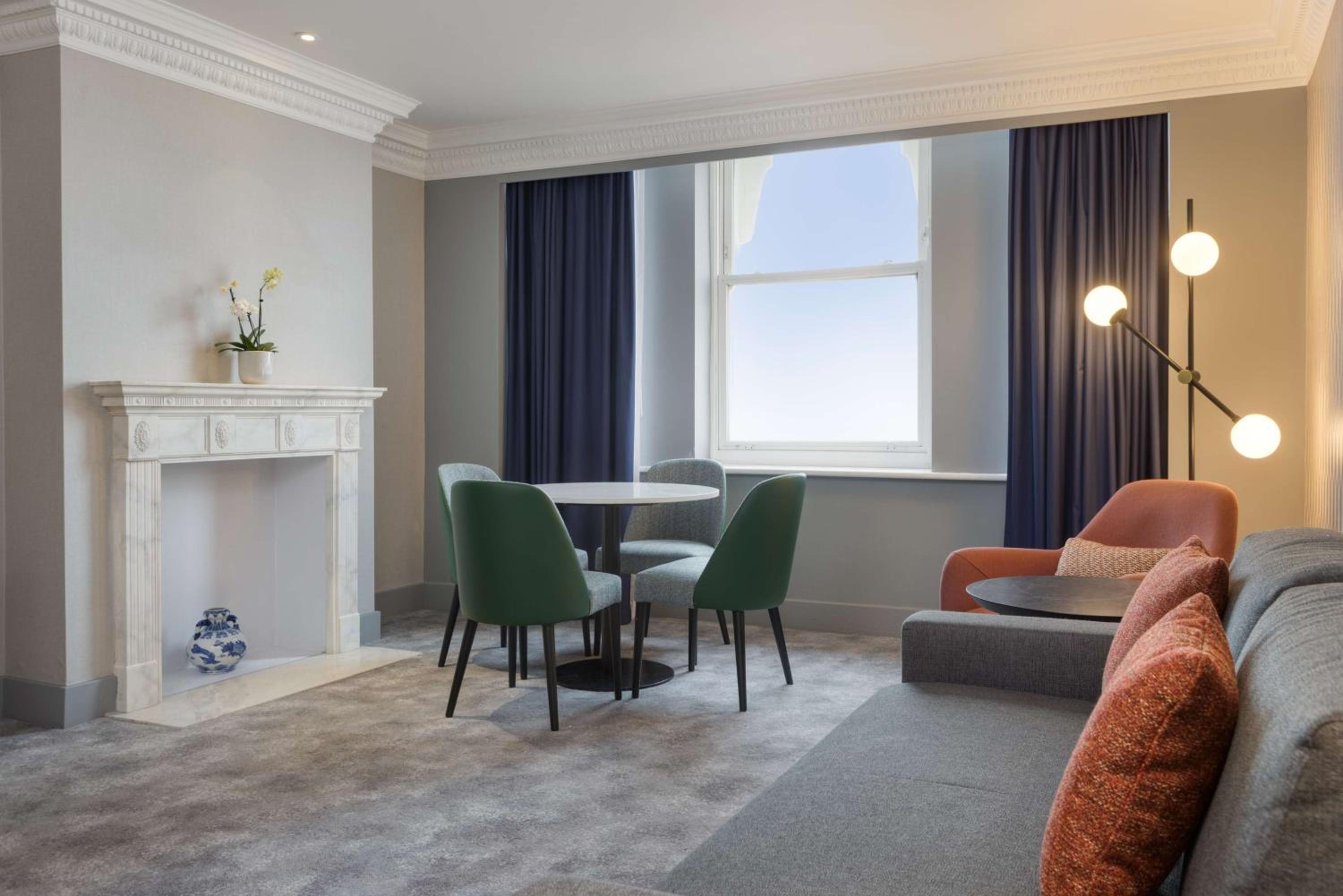 One-Bedroom King Suite with Sea View - Photo 6