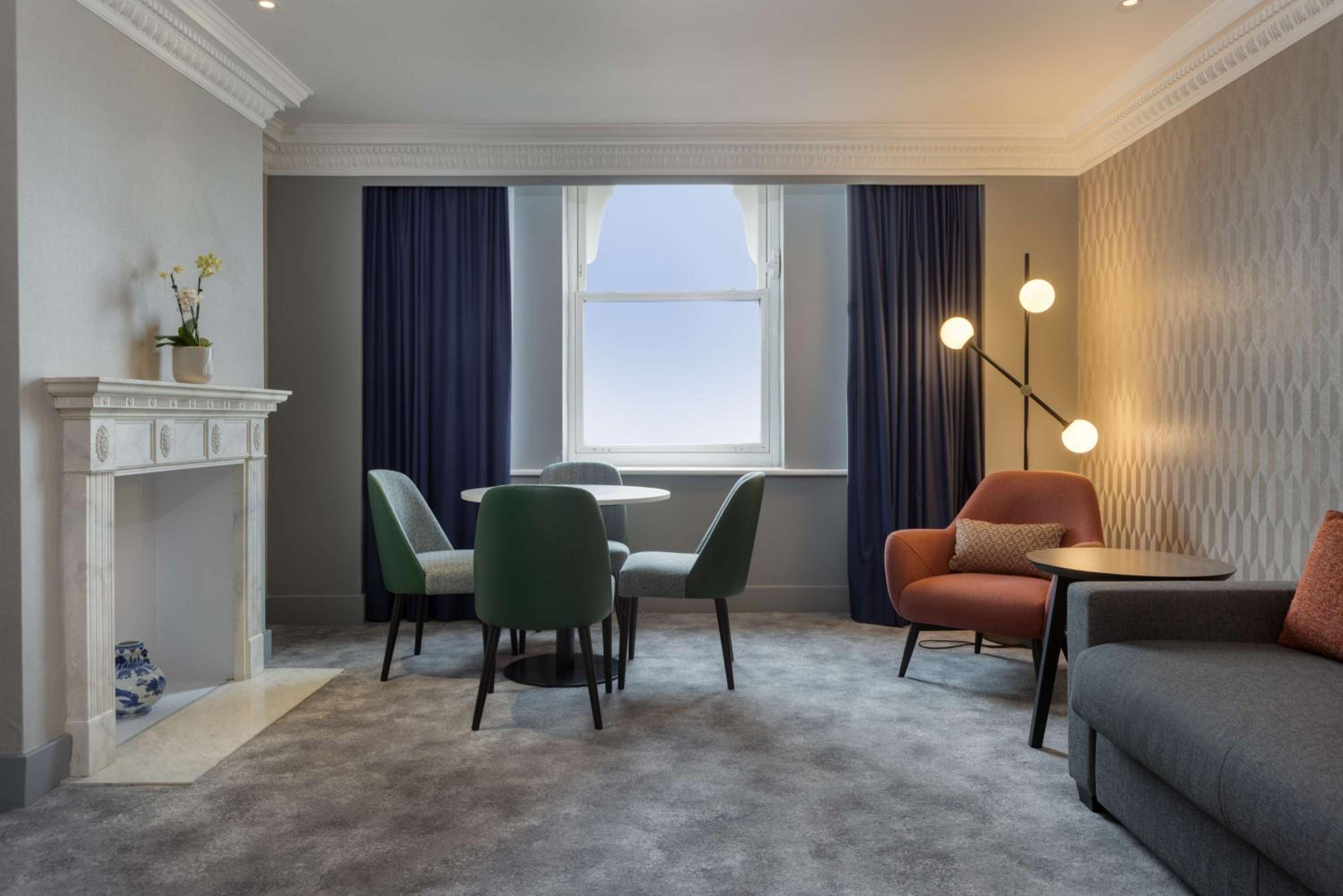 One-Bedroom King Suite with Sea View - Photo 7