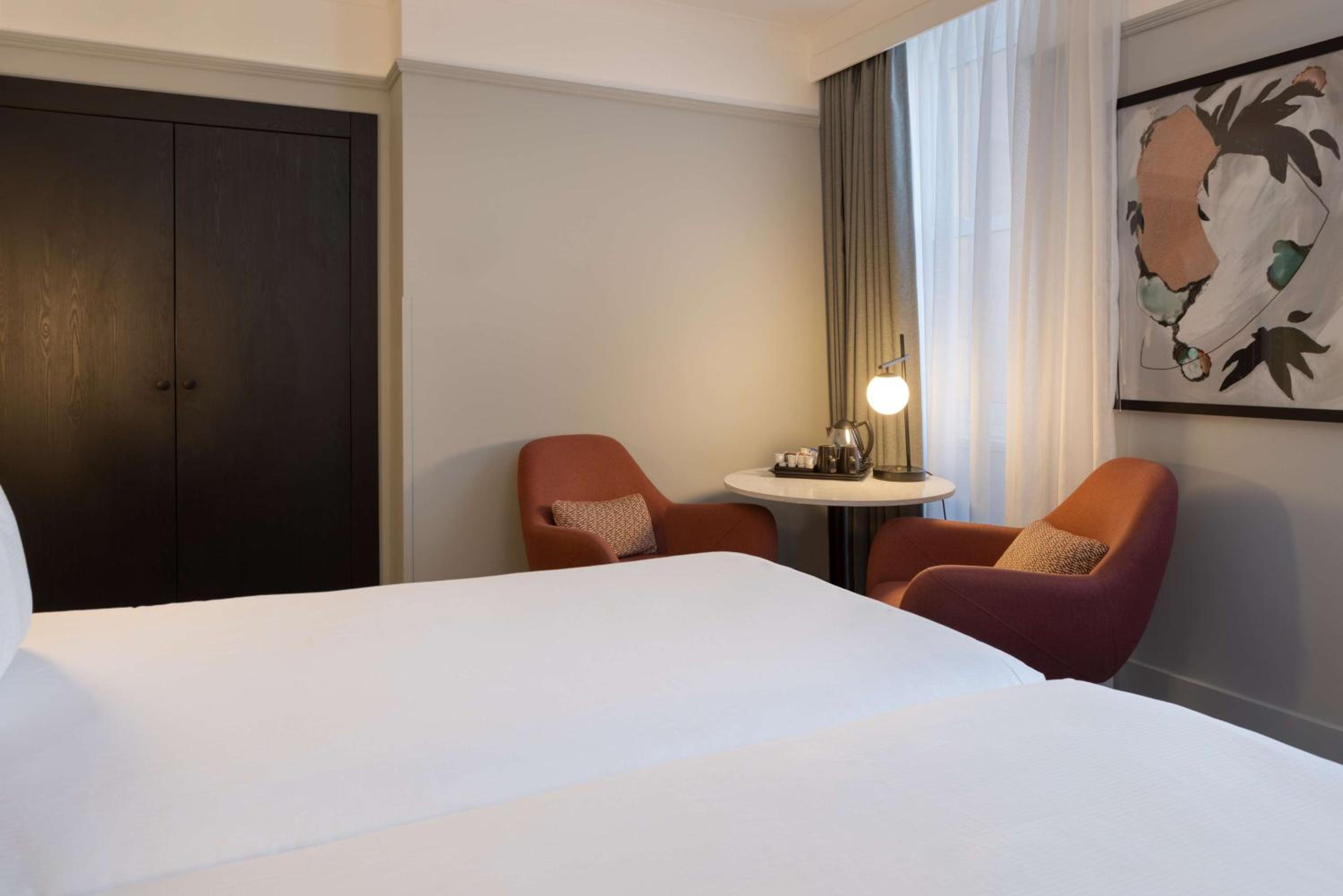 Twin Room - Photo 4