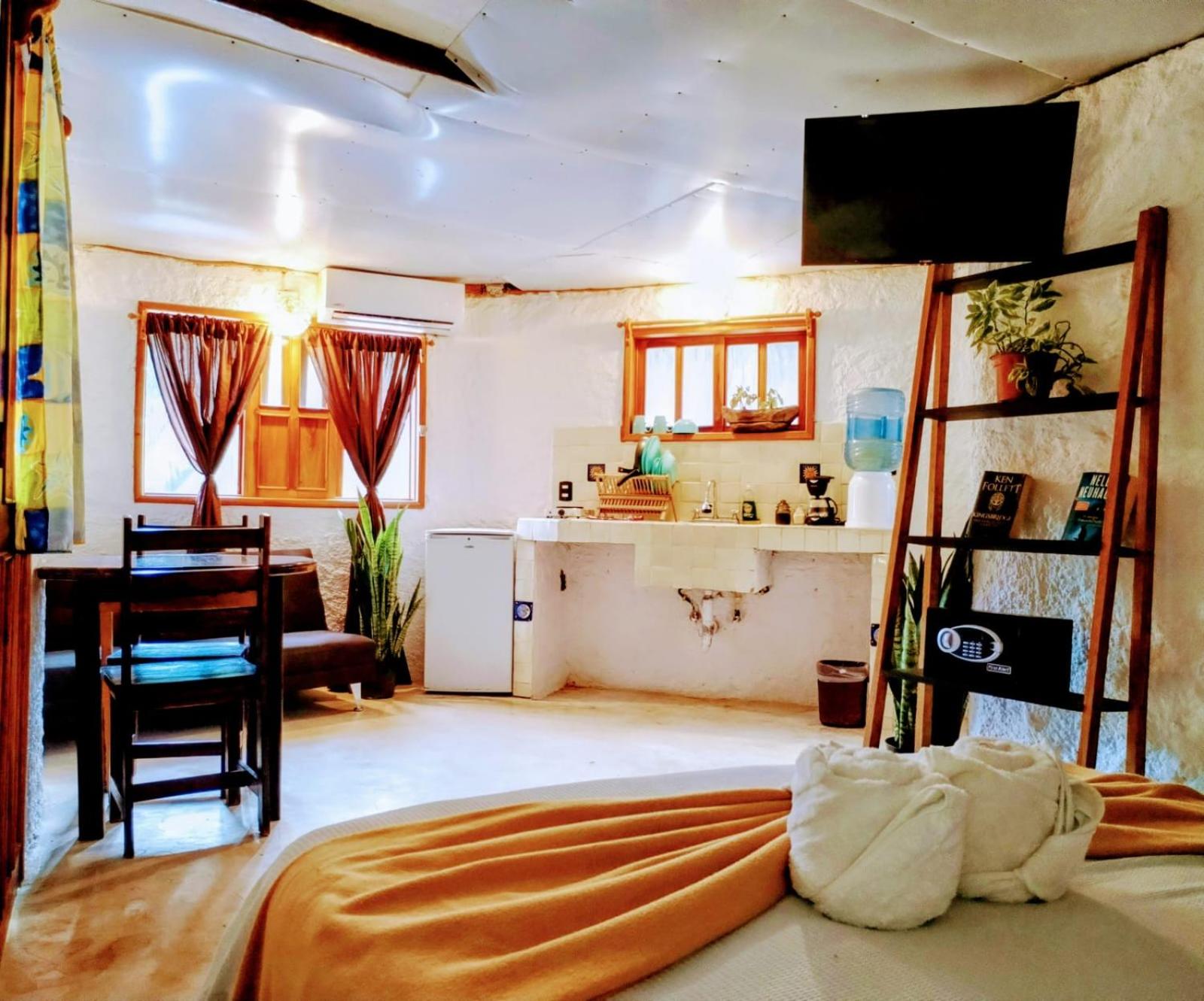Superior Bungalow photo 3