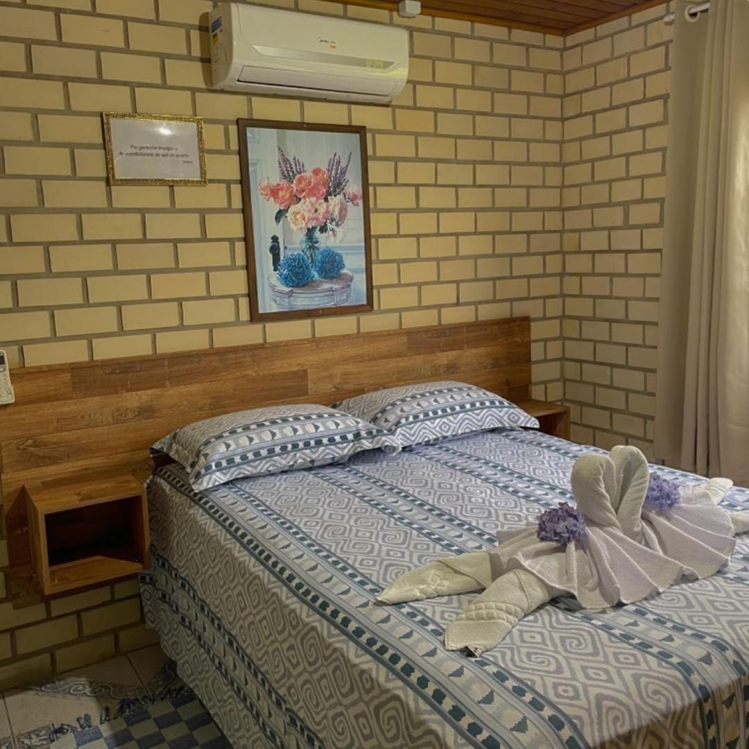 Three-Bedroom House photo 3