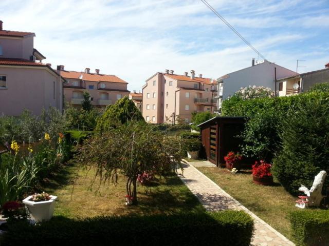 Apartment - Ground Floor photo 3