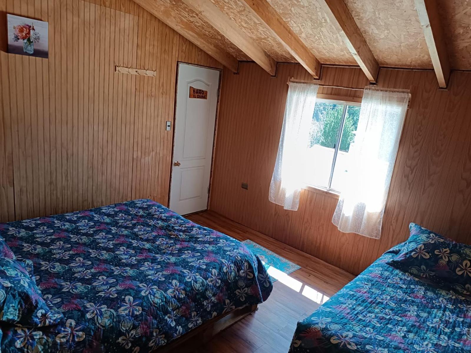 Family Room with Private Bathroom photo 3
