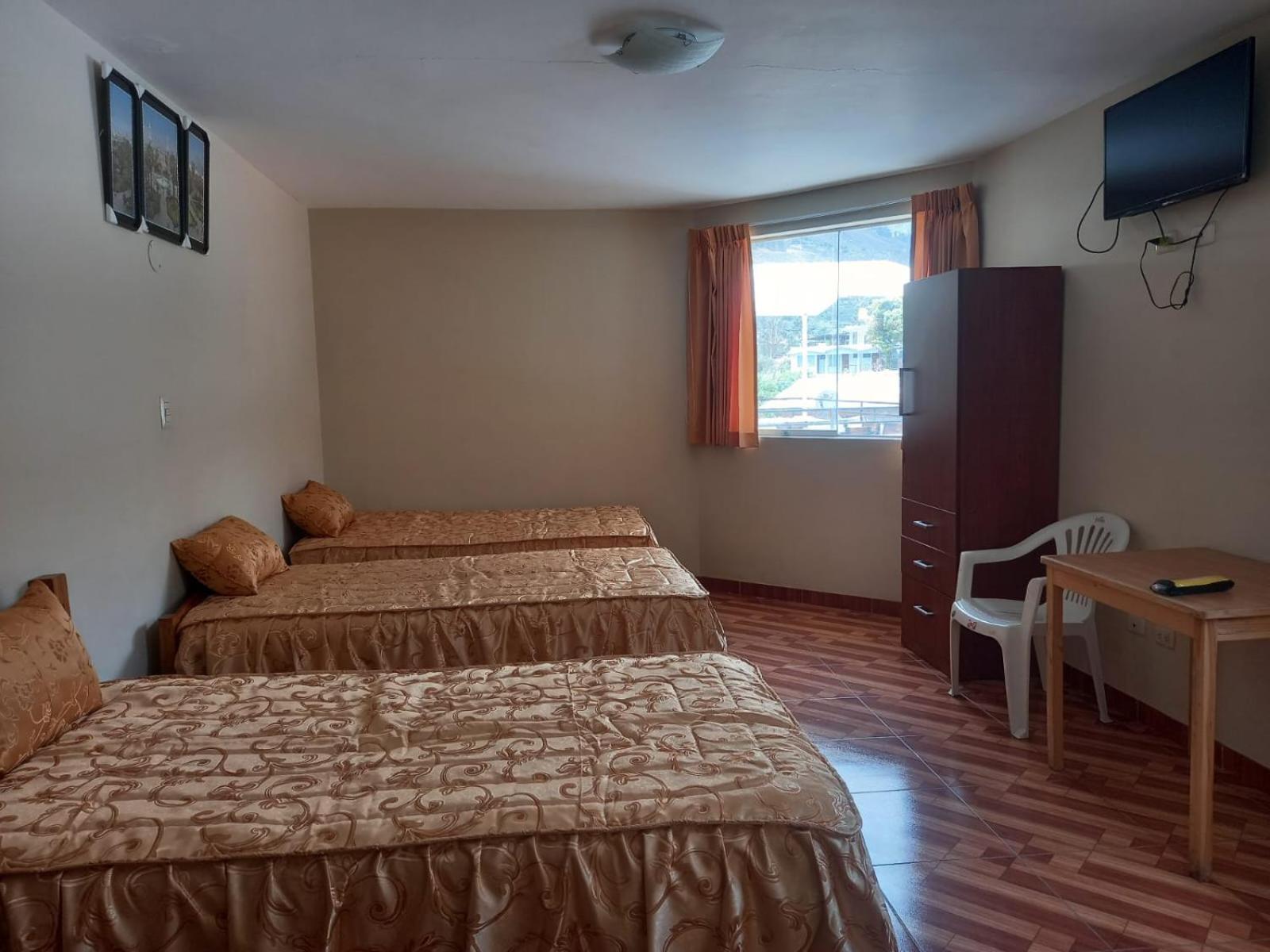 Triple Room