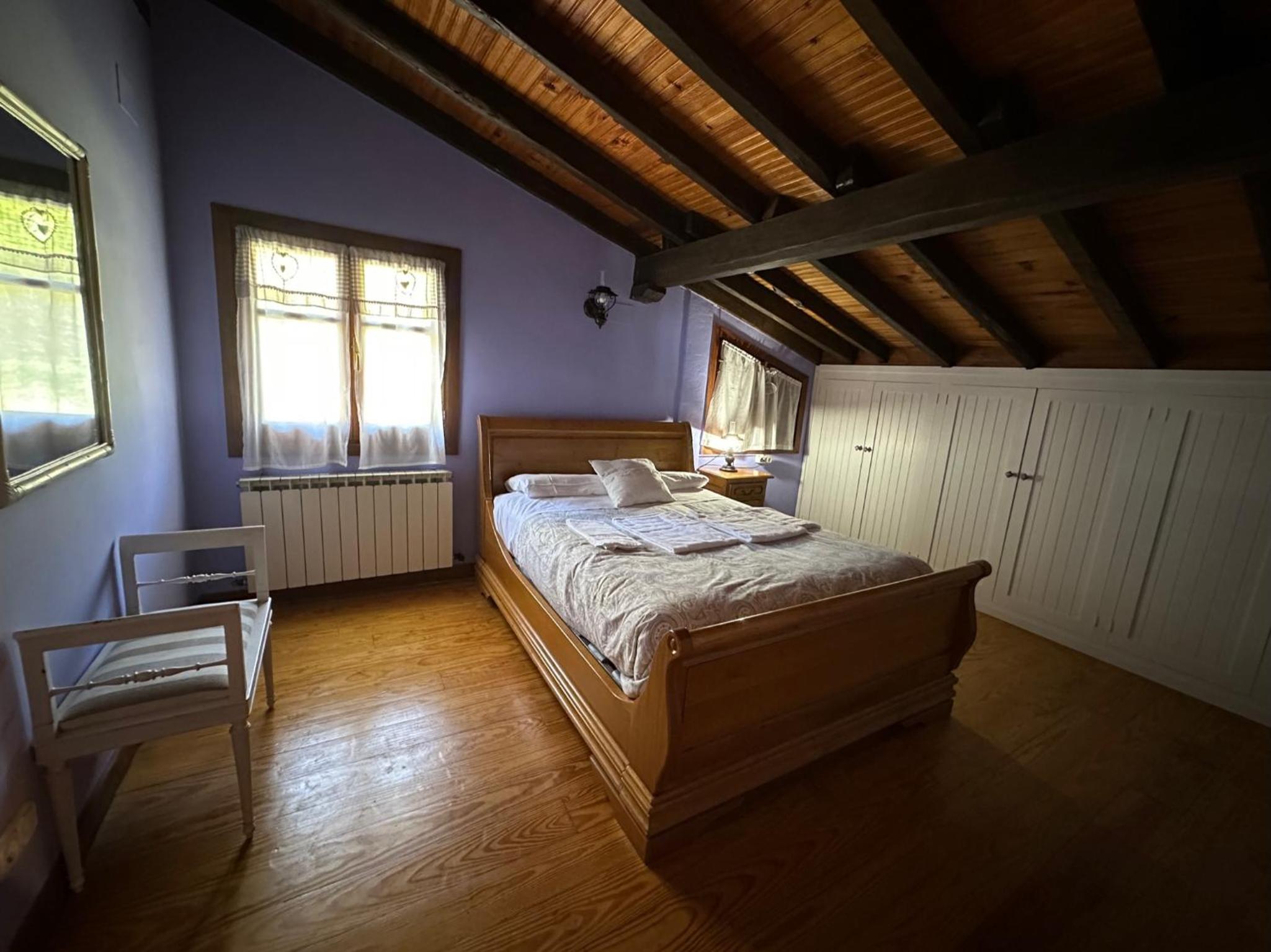 Villa - Photo 1