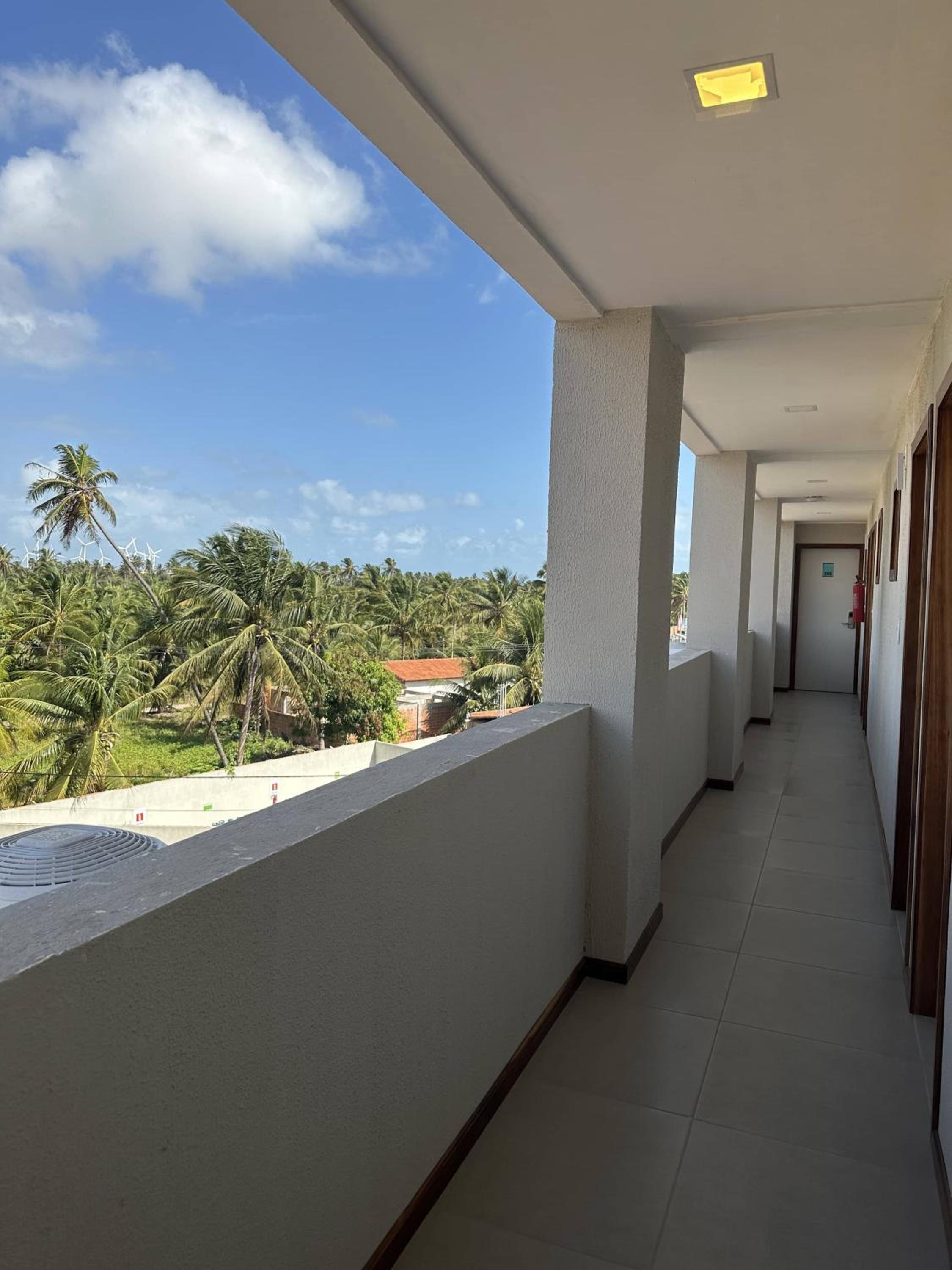 Standard Triple Room - Photo 8