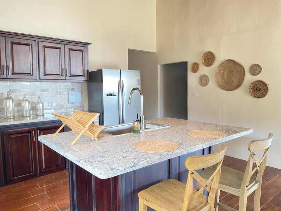 Three-Bedroom House photo 2