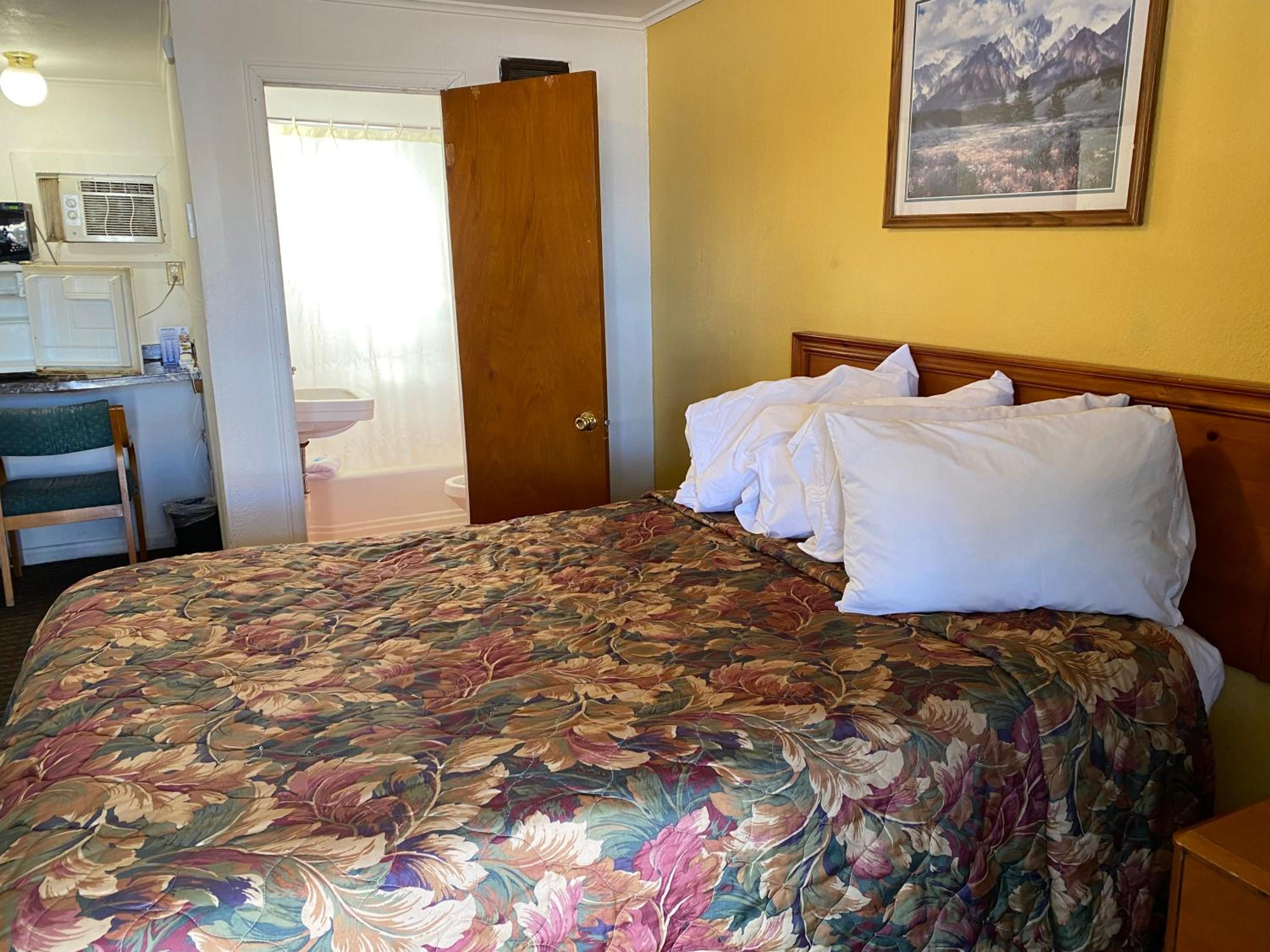 Budget Single Room photo 1