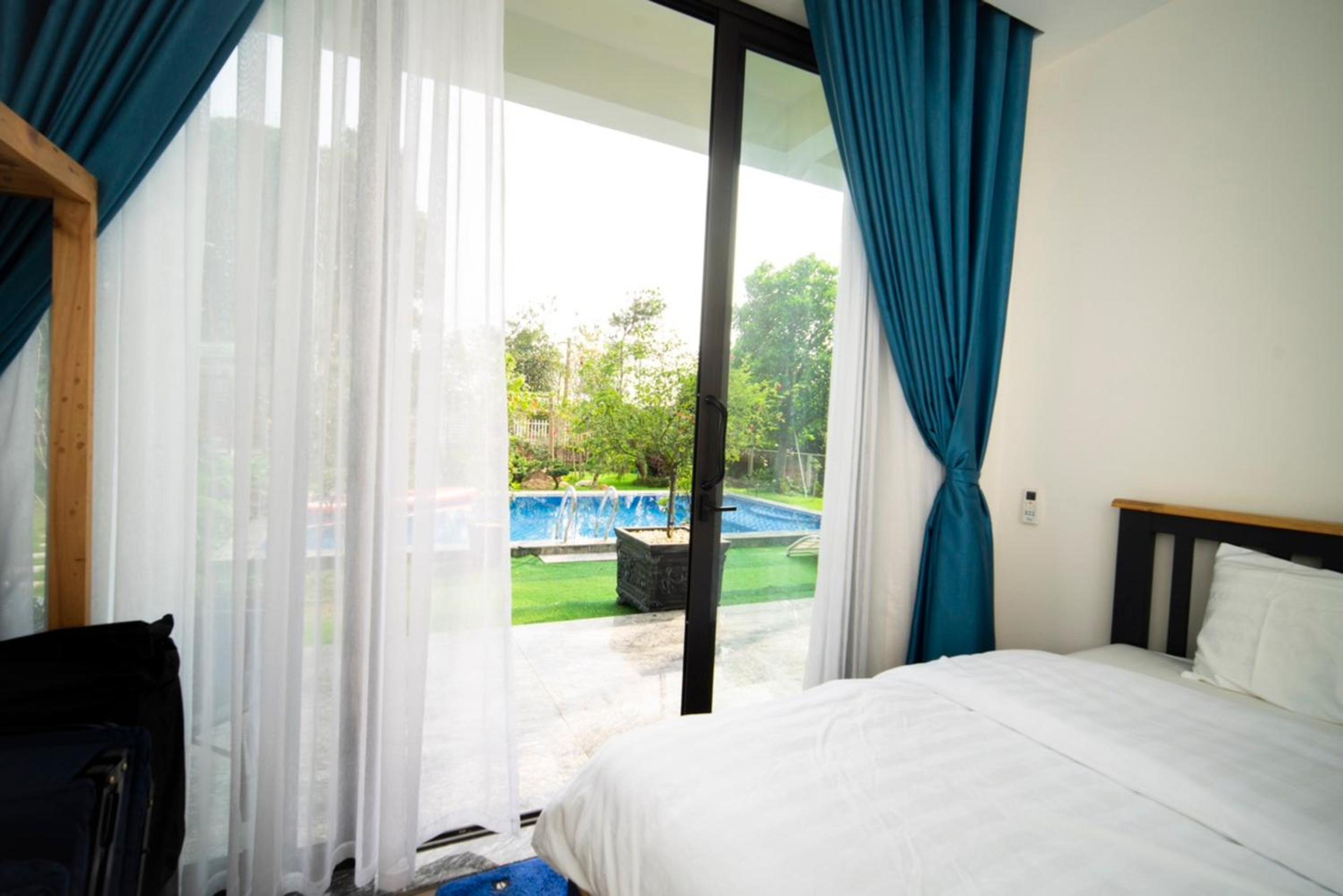 Villa photo 1