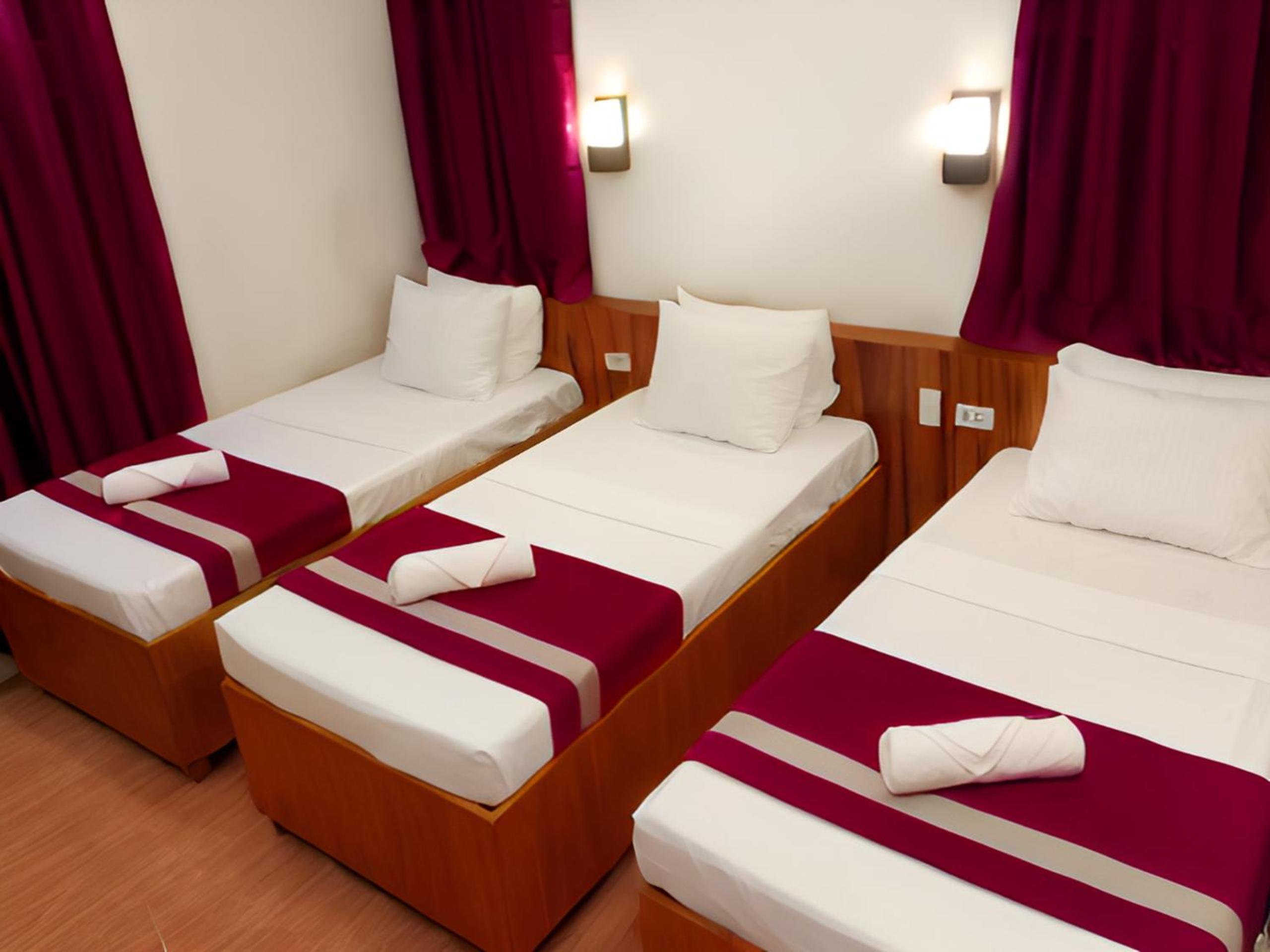 Standard Triple Room - Photo 3