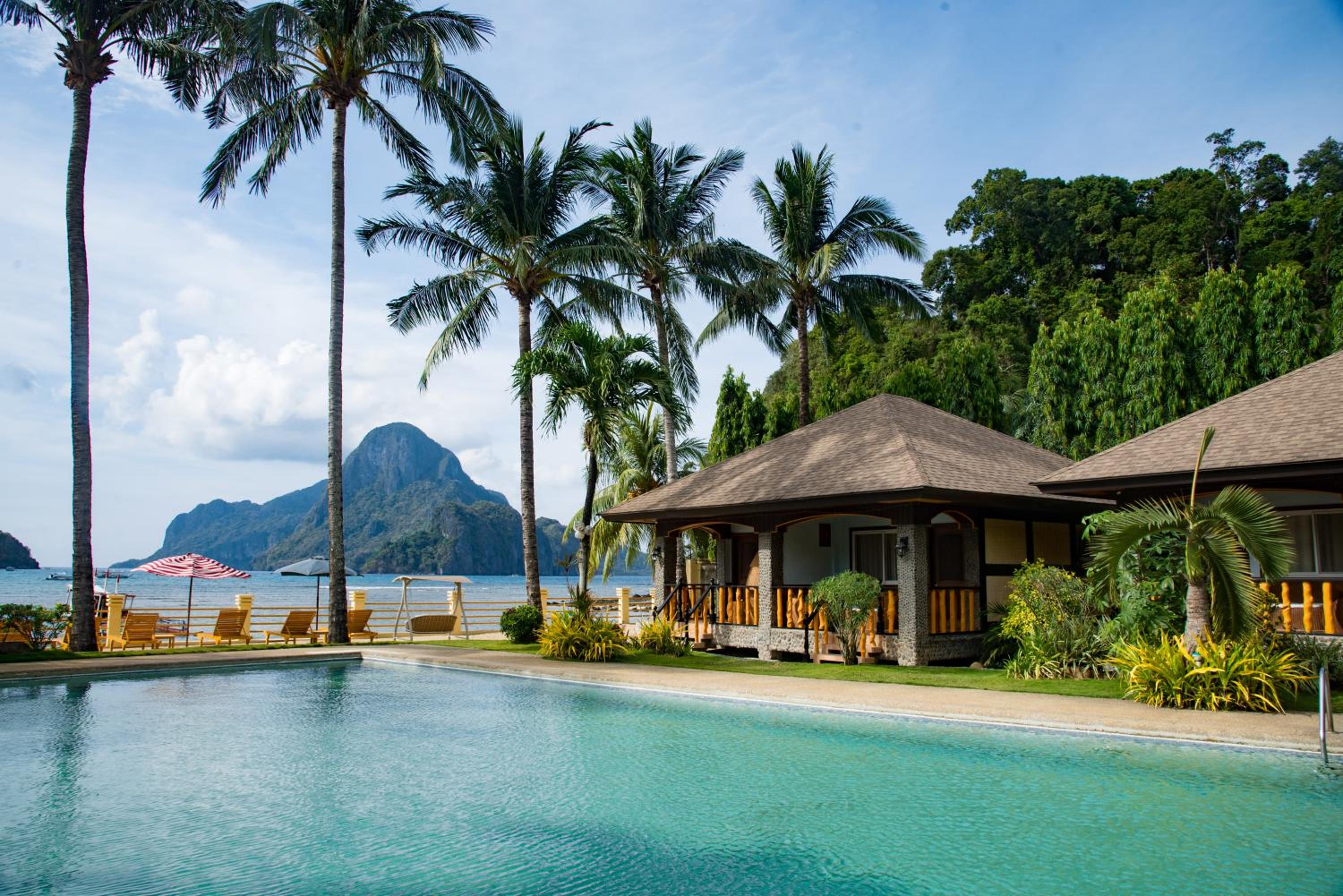 Bungalow - Beach Front photo 3