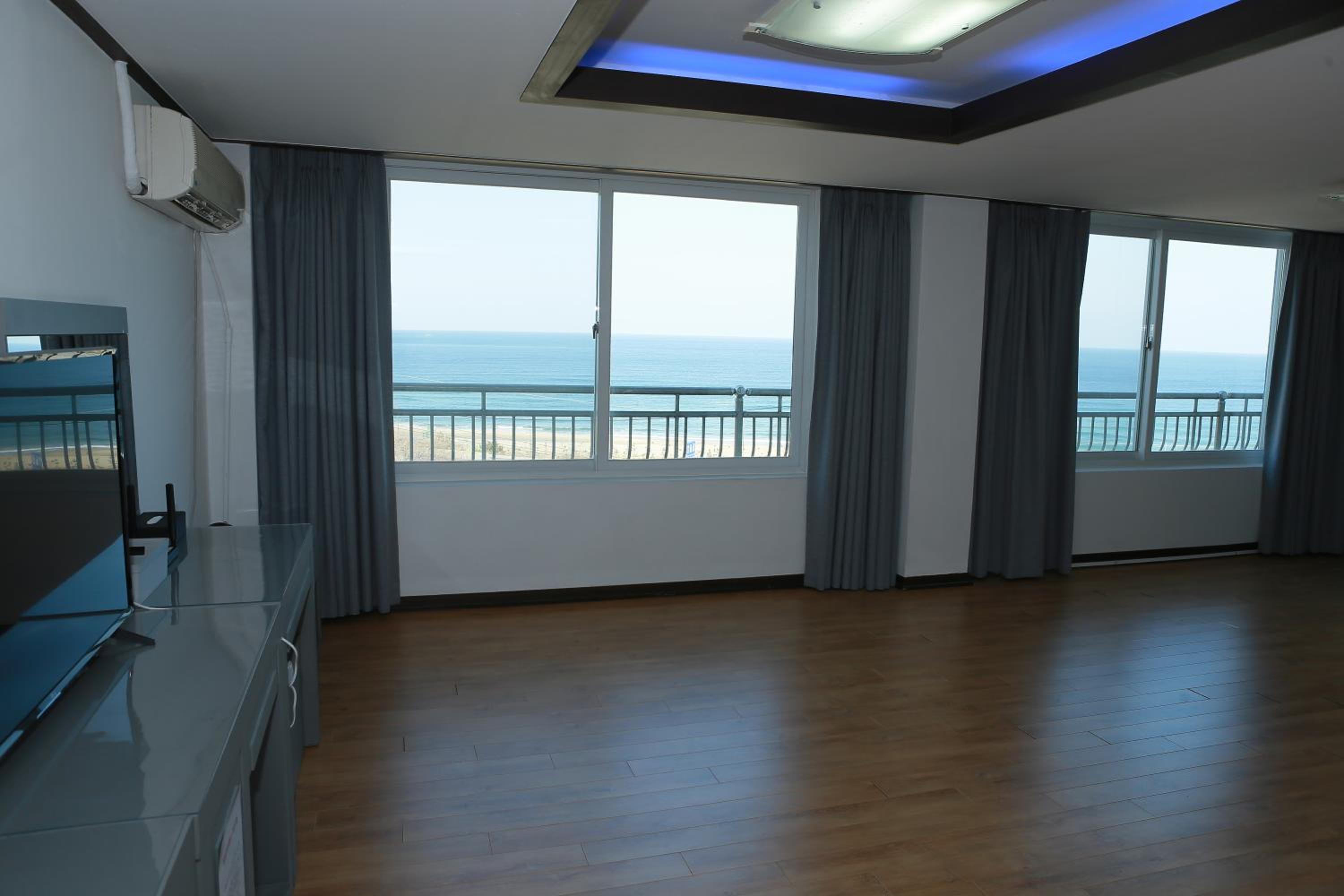 Family Suite - Photo 8
