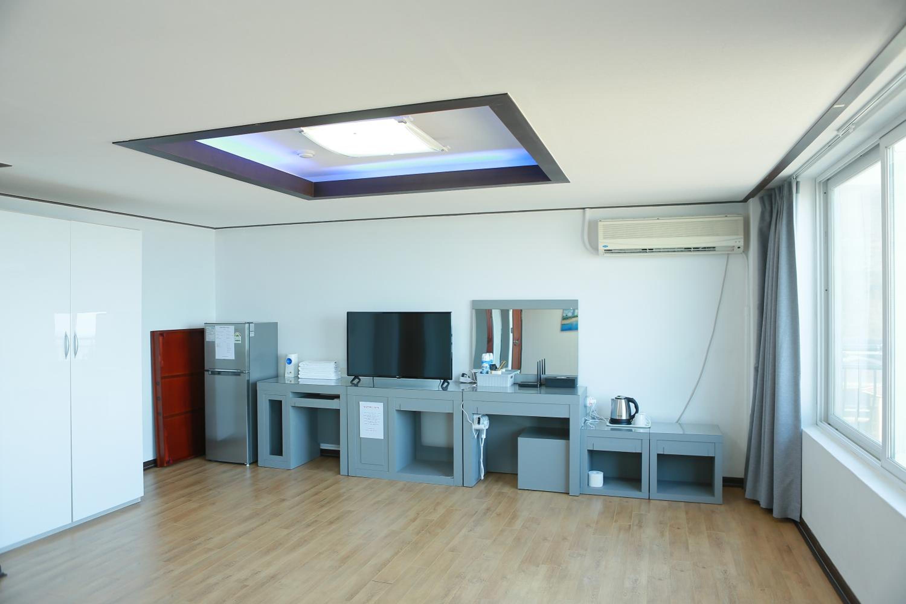 Family Suite - Photo 5